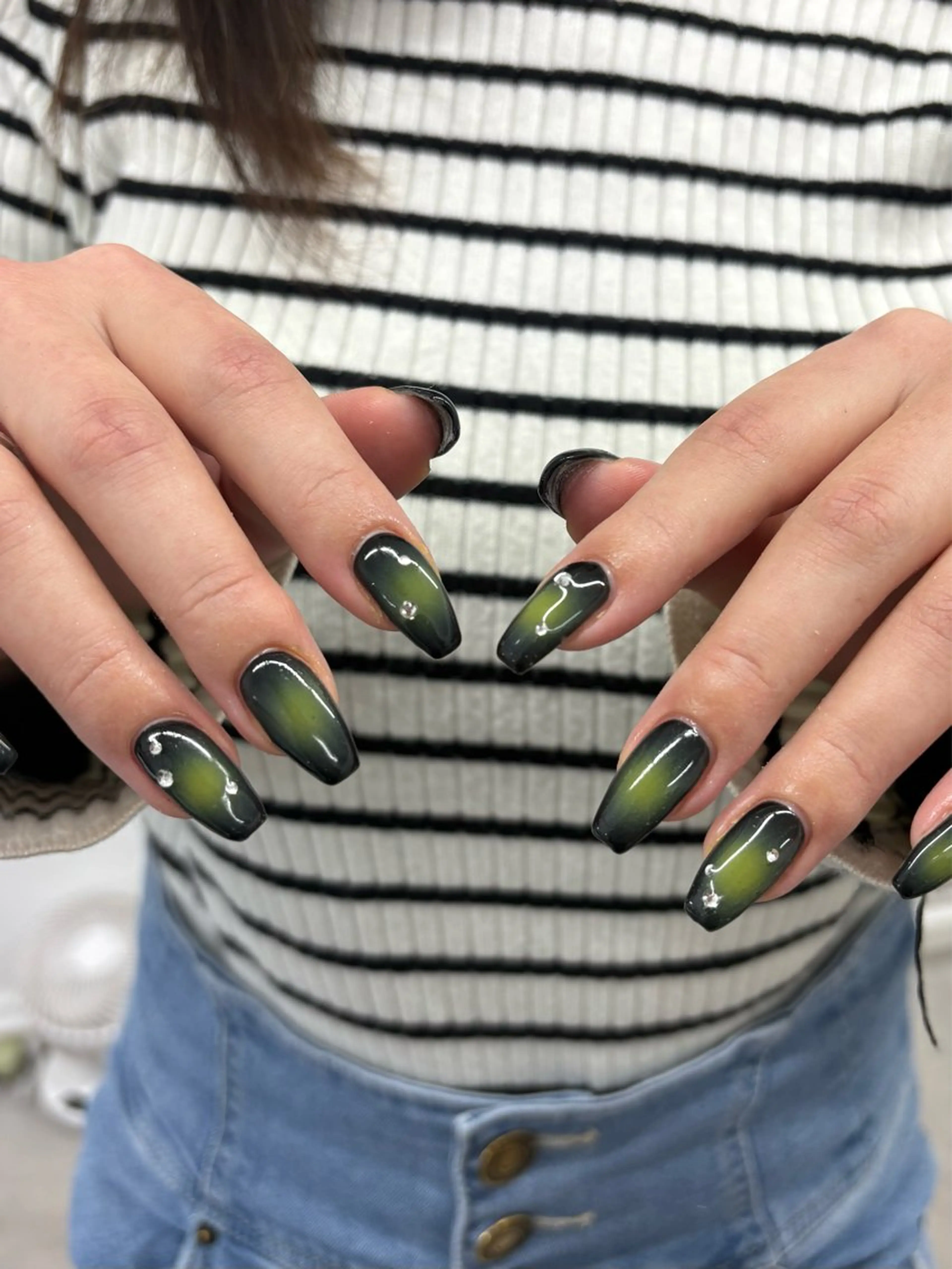 ネイル ハンドネイル yuria 🎀海外ネイル🌺のネイルデザイン