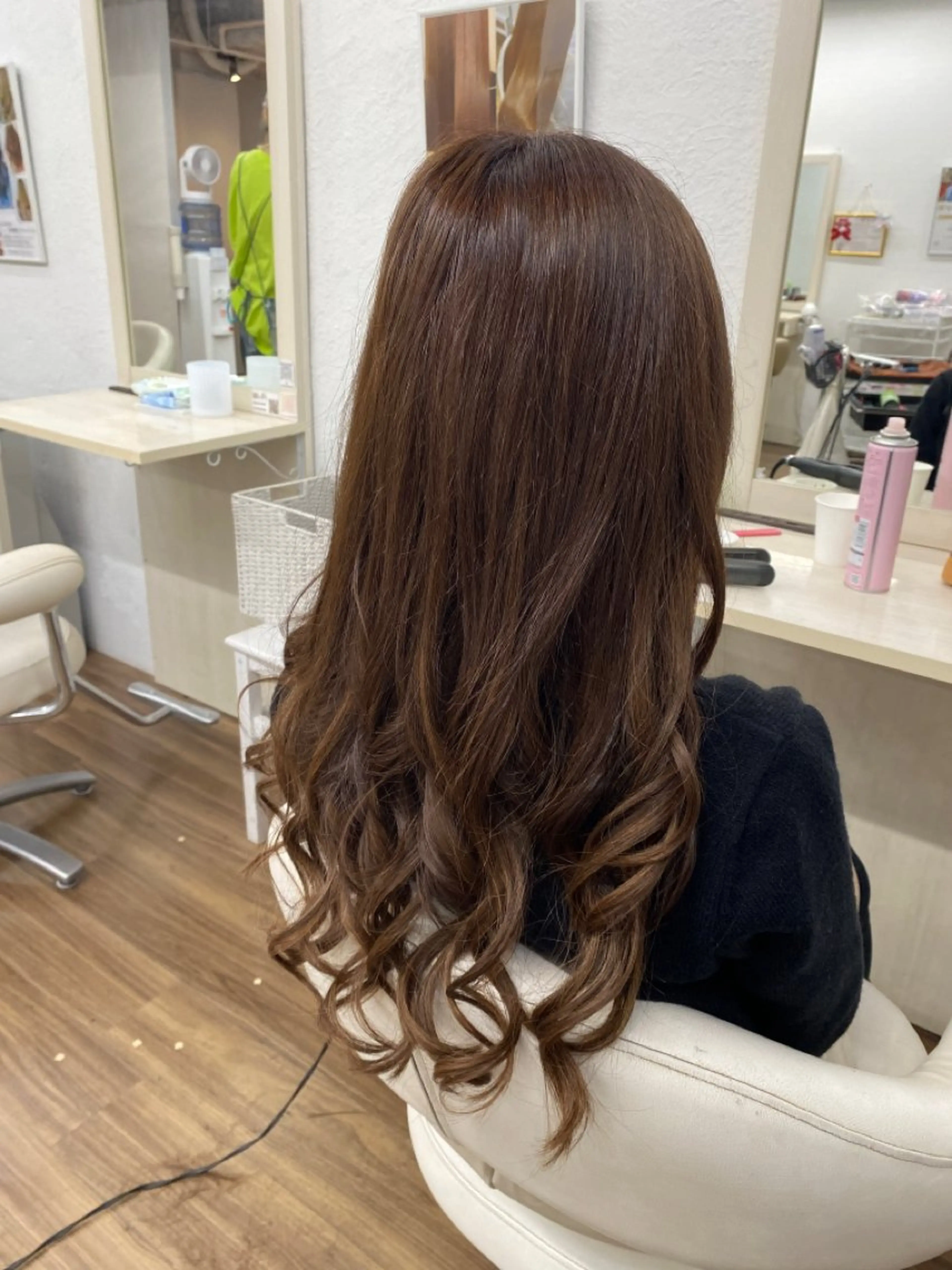 ロング カラー ブラウンカラー ヘアカラー GLOSS 心斎橋 山上のヘアスタイル