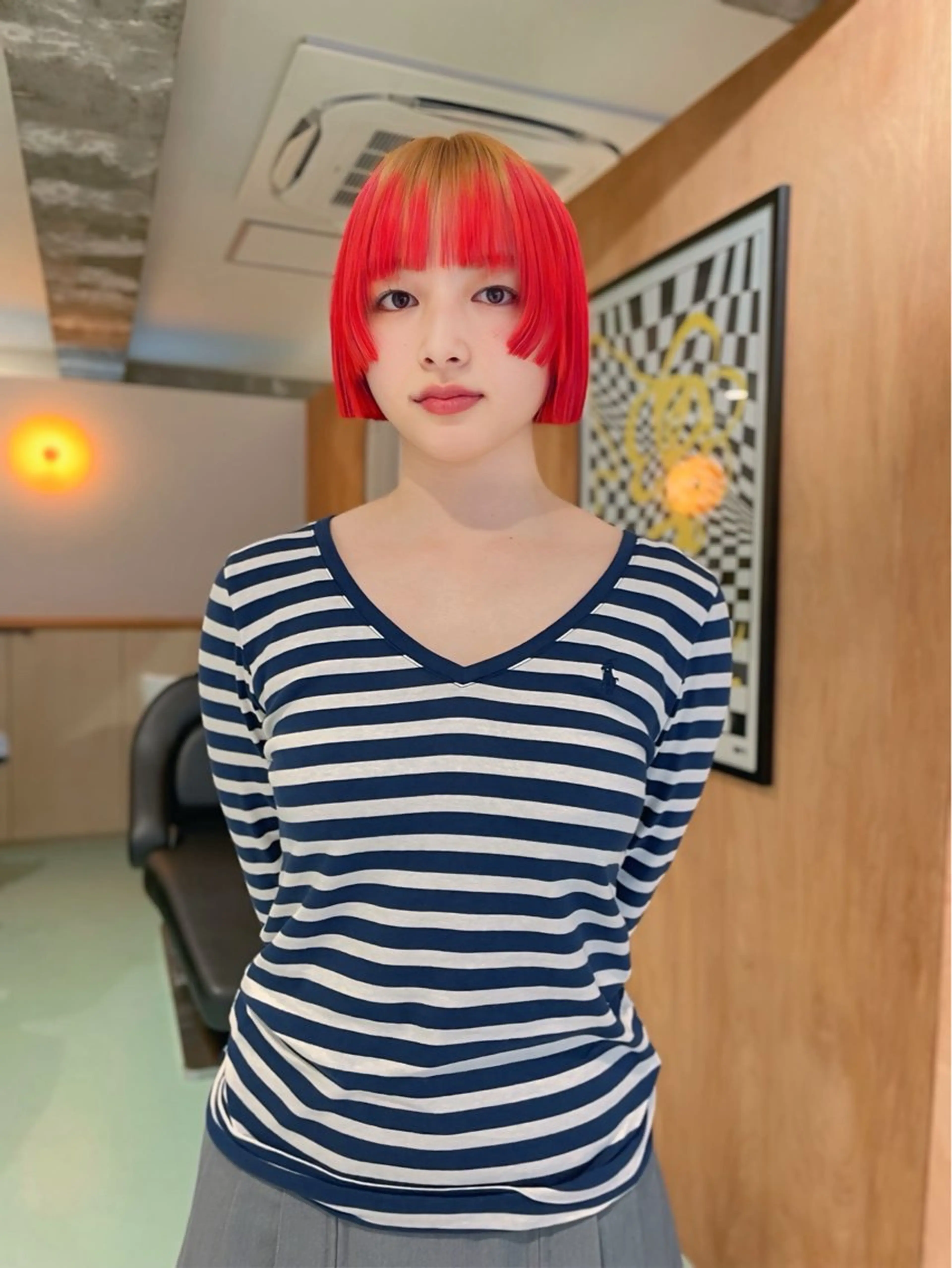 ショート カラー ヘアカラー トリートメント 楪 yuzuriha所属・Saaya/レイヤー /ブリーチ/ブロンドのヘアスタイル