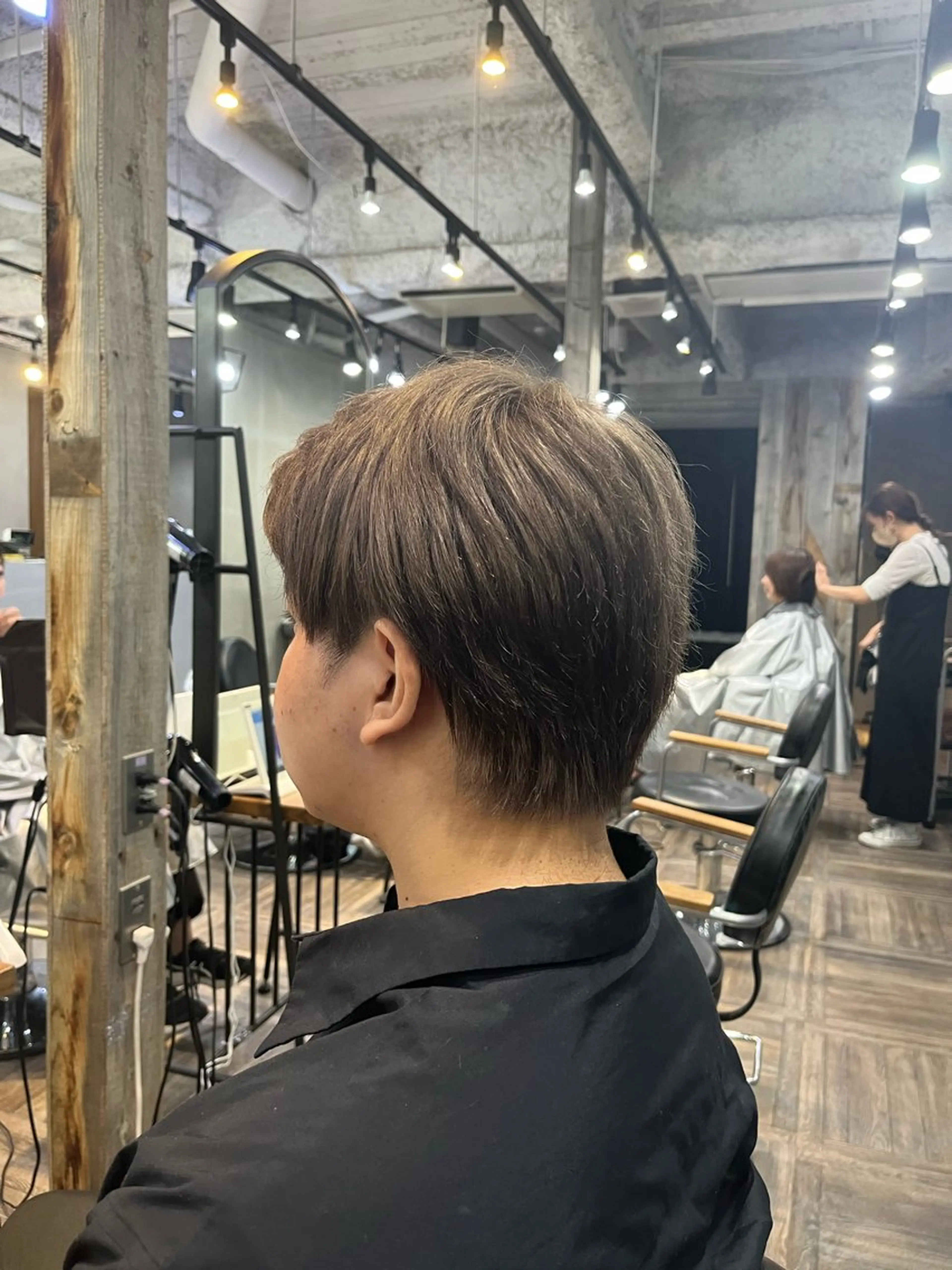 メンズ 刈り上げ 村本 優依のヘアスタイル