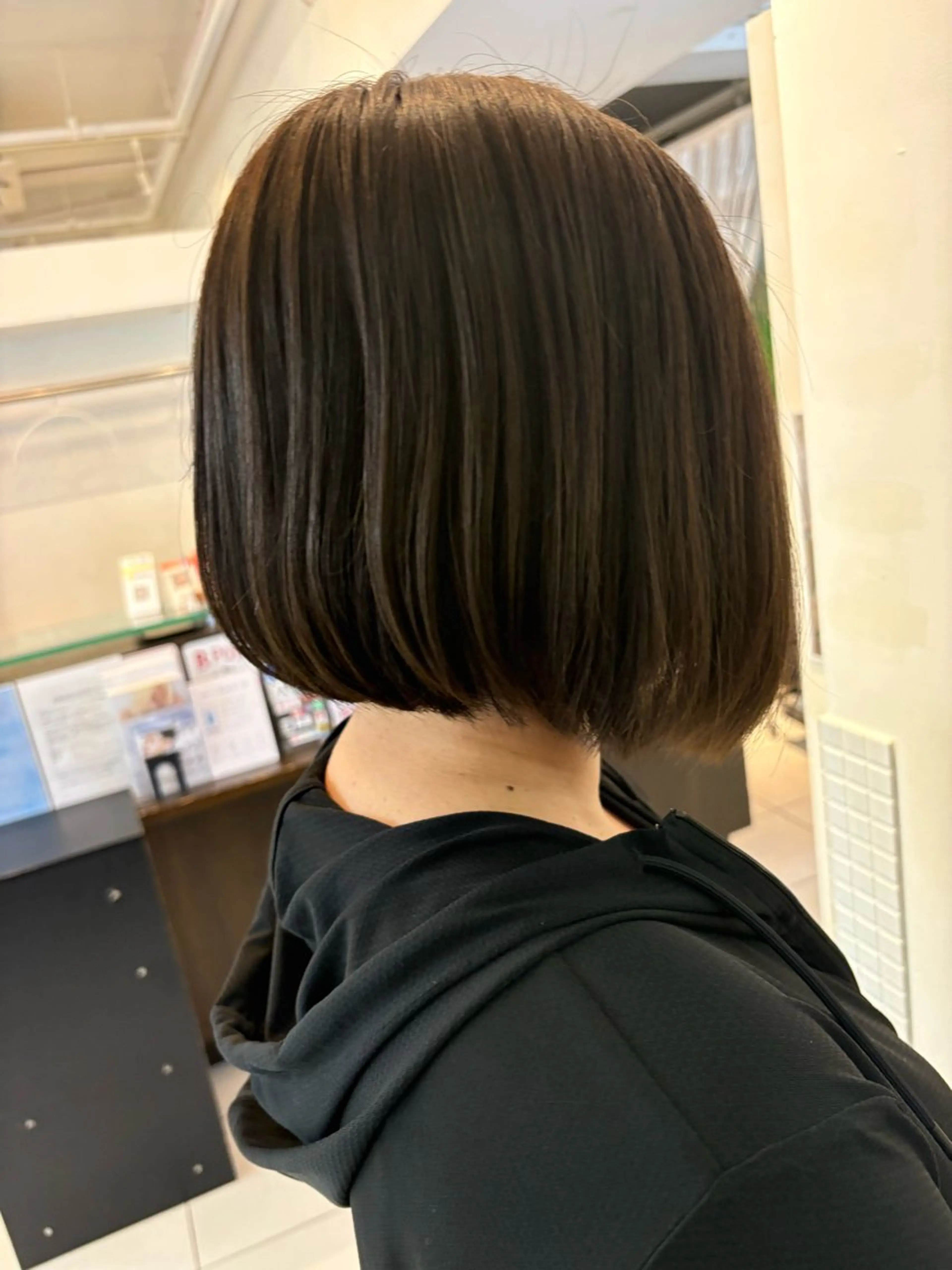 横須賀中央人気カラー /くるみ🎀‎🤍のヘアスタイル