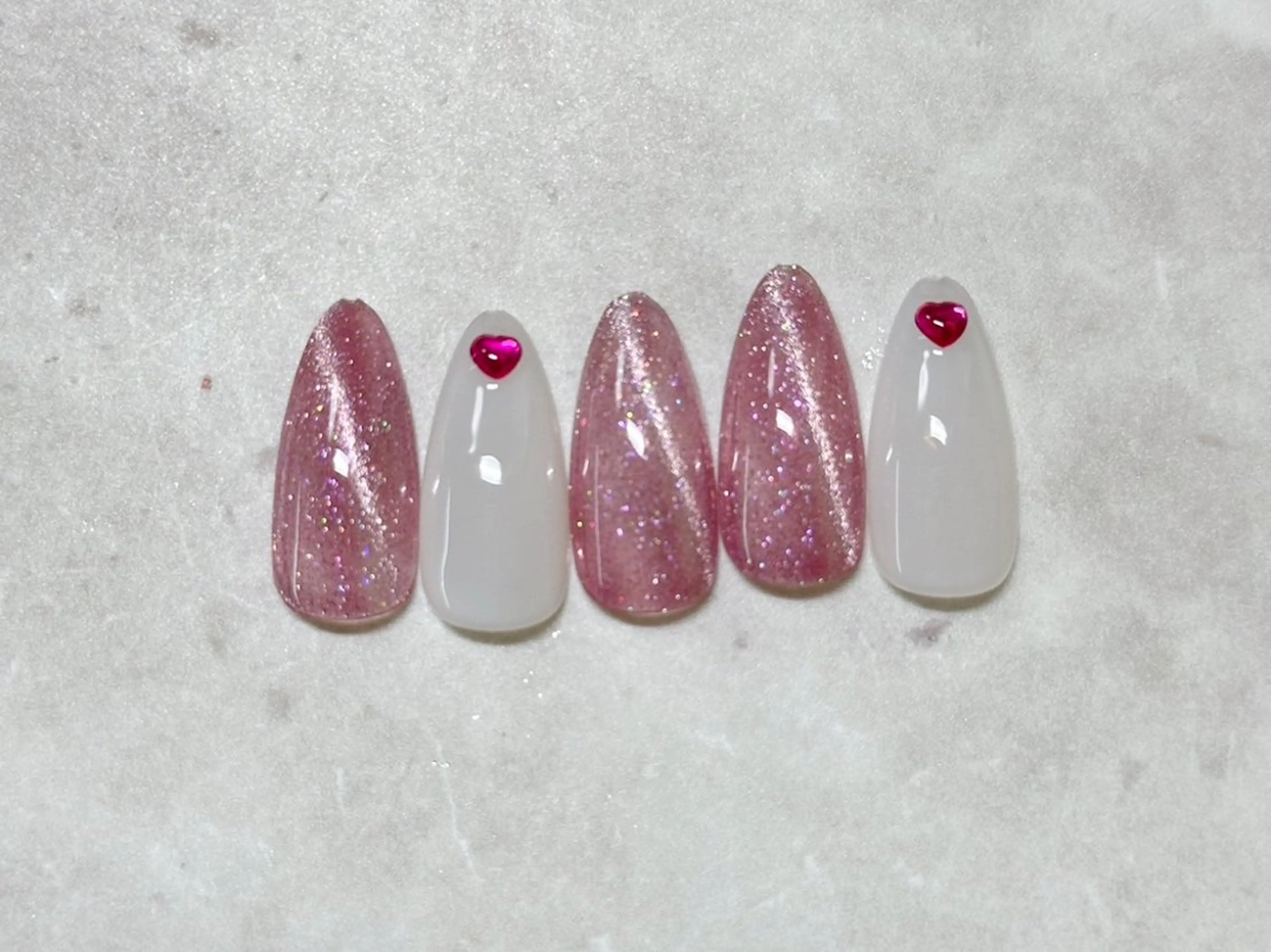 ネイル Nailsalon Graciasのネイルデザイン