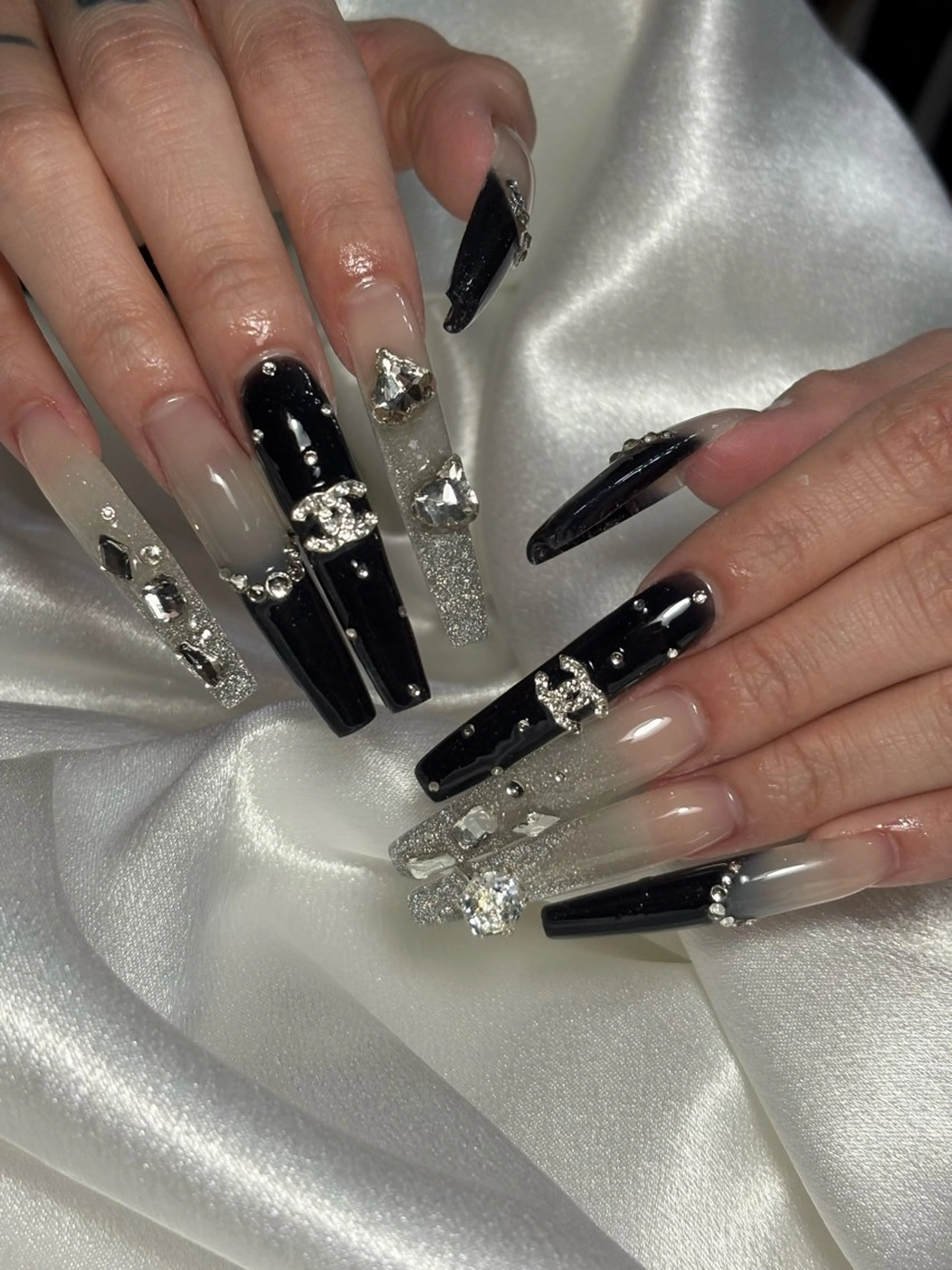 ネイル ハンドネイル ✴︎ Delightのネイルデザイン