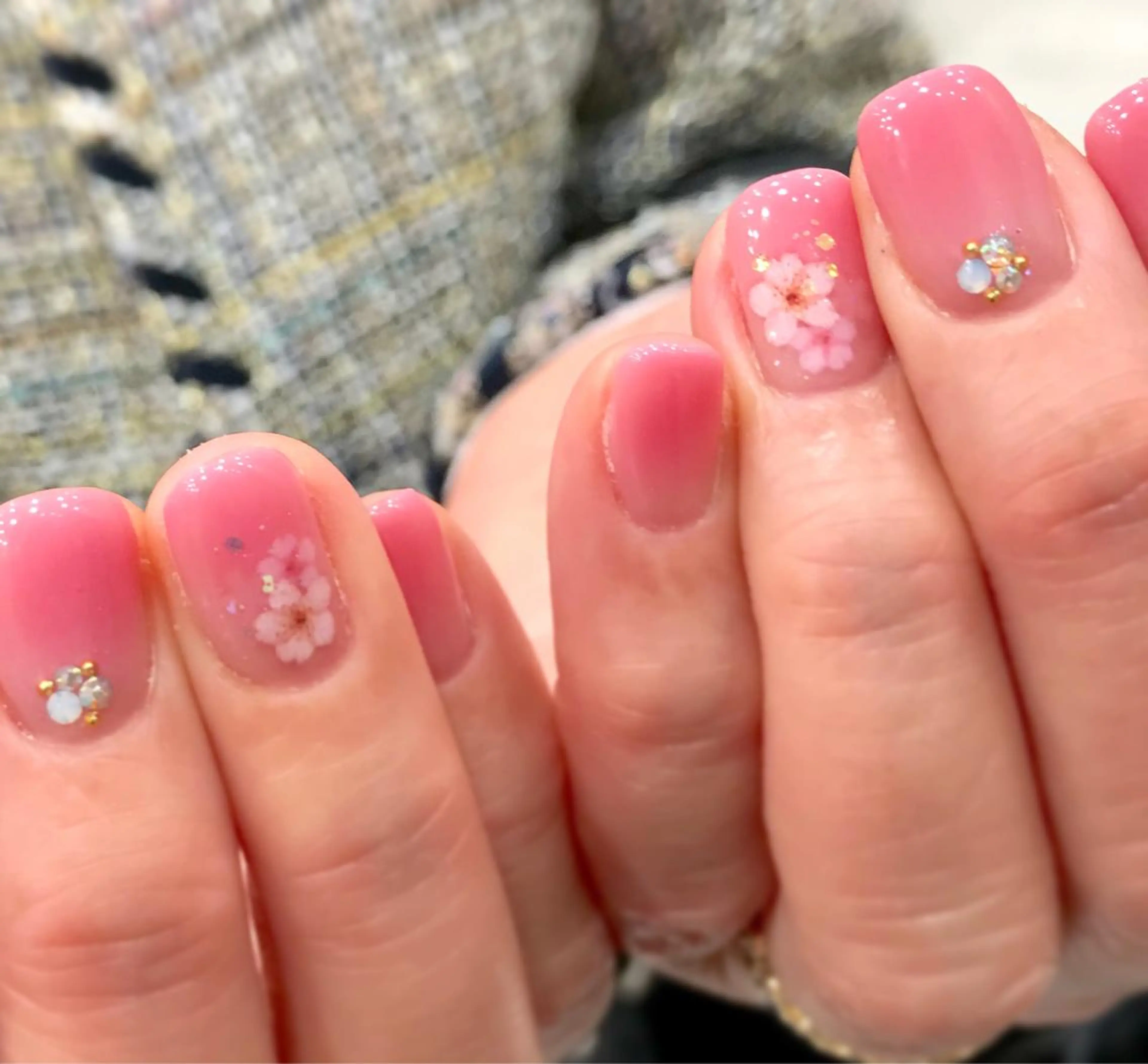 ネイル 春ネイル Ash関内ネイリスト 荒木のネイルデザイン