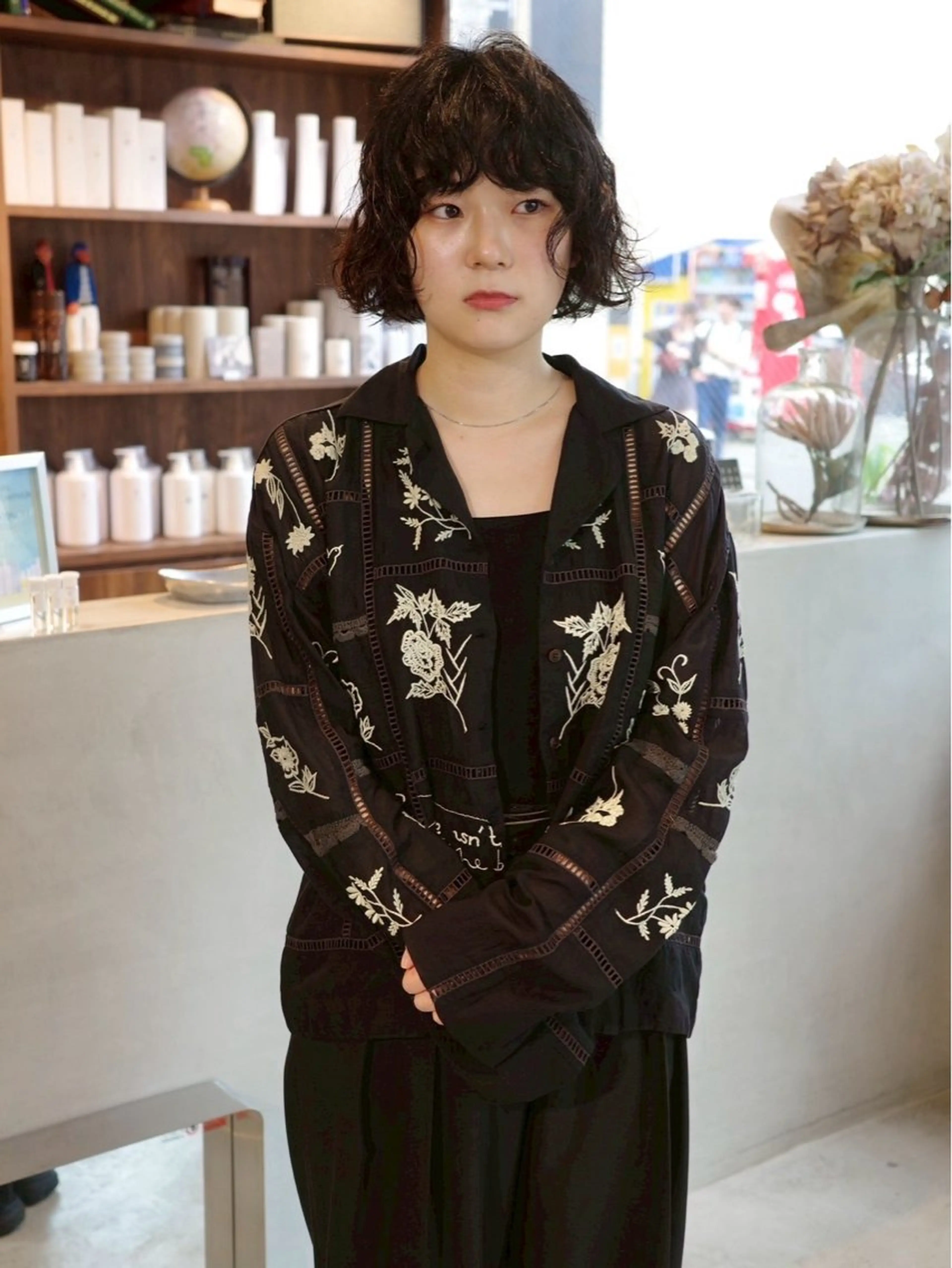 ショート 切りっぱなしボブ ボブ カット パーマ トリートメント (h)wim ウィムのヘアスタイル