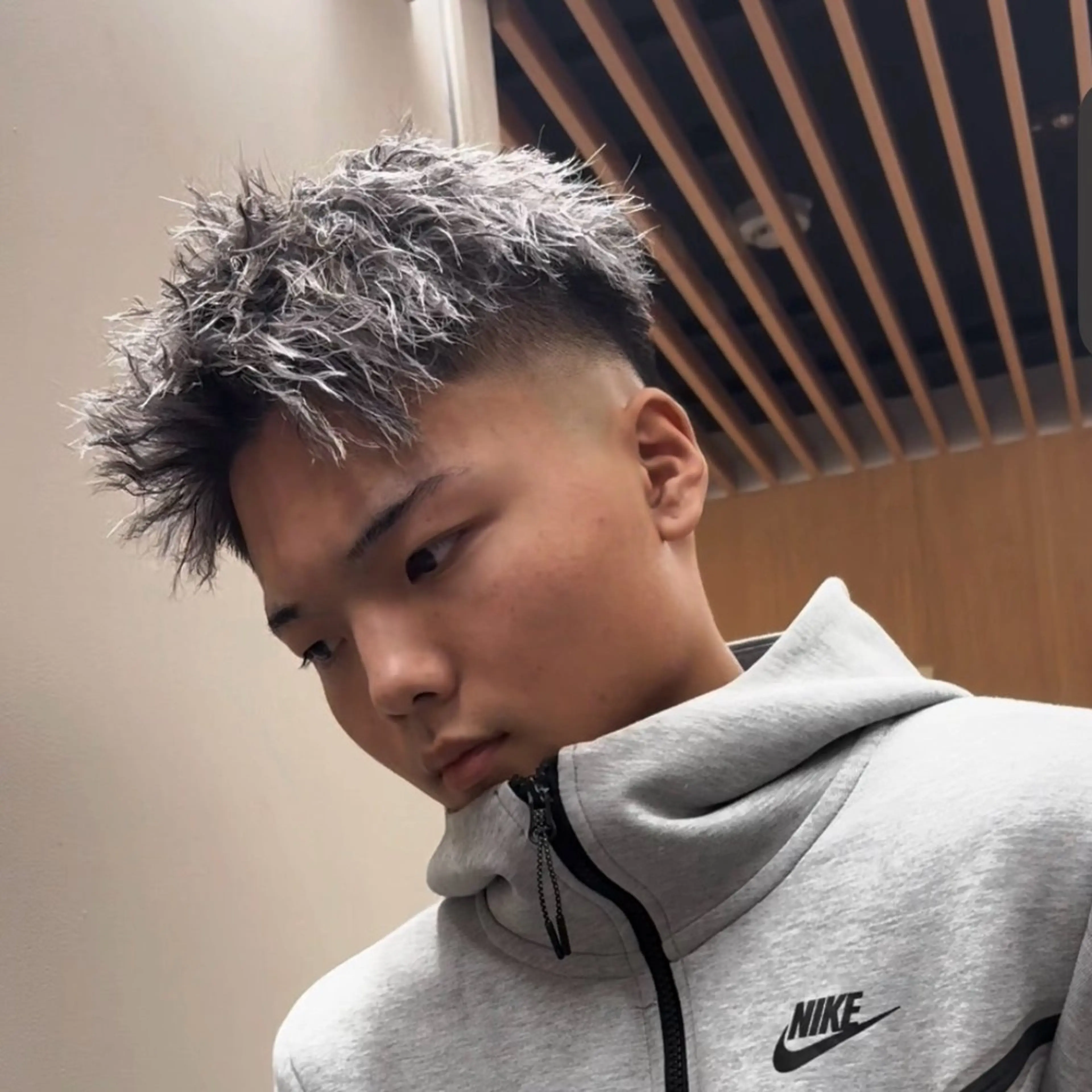 カラー パーマ メンズ 💋ホワイトメッシュ /パーマ/メンズ💋のヘアスタイル