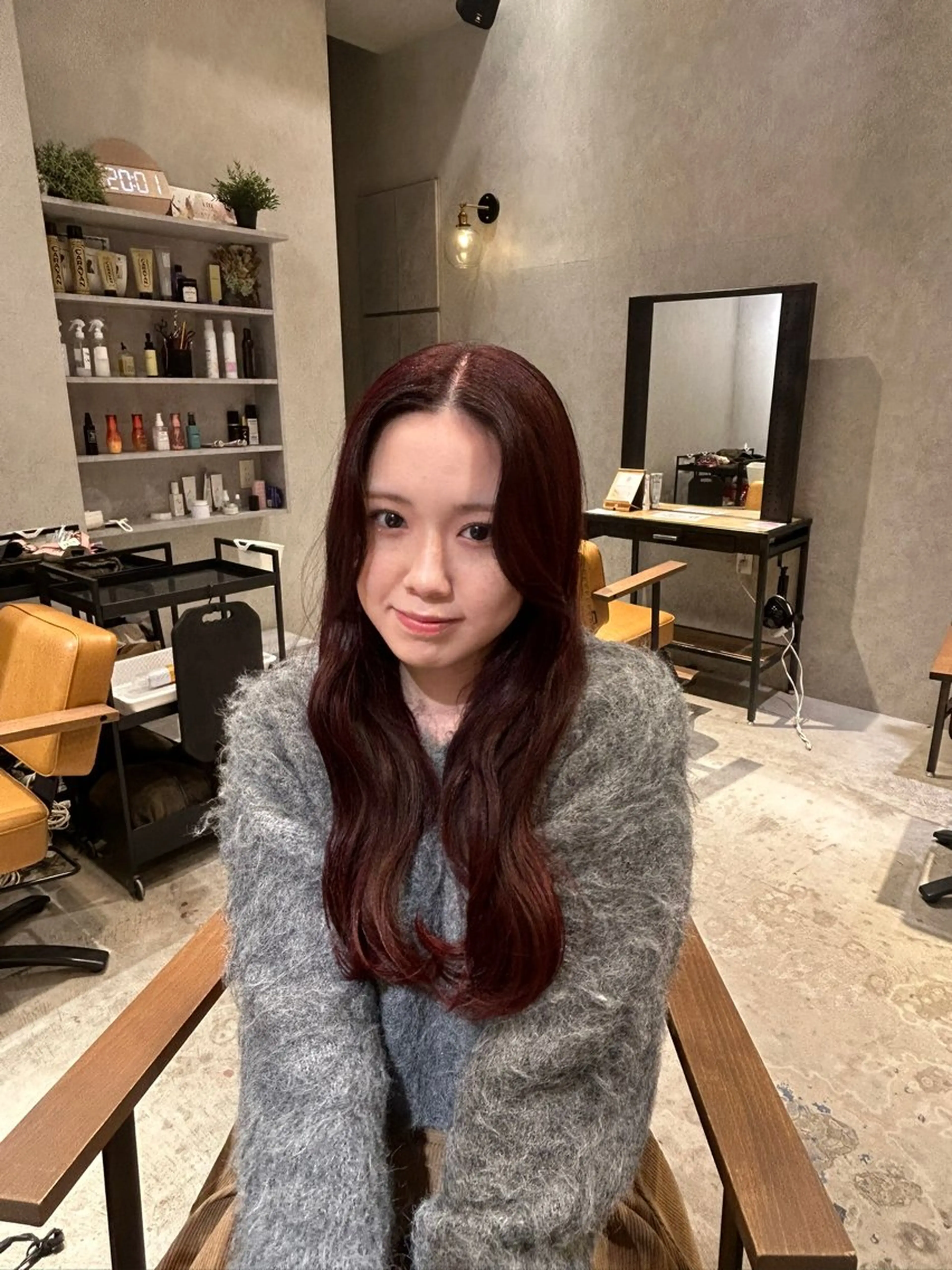 カラー Riri ⭐️のヘアスタイル