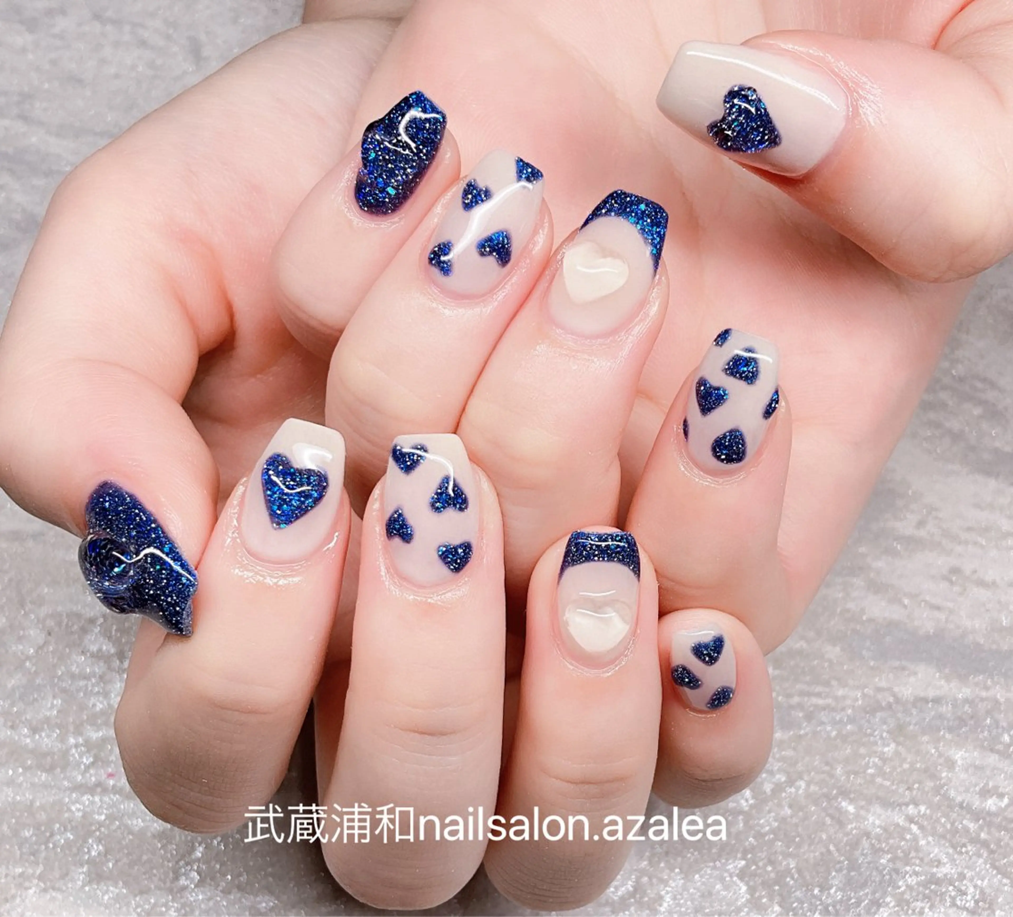 ネイル ハンドネイル R inのネイルデザイン