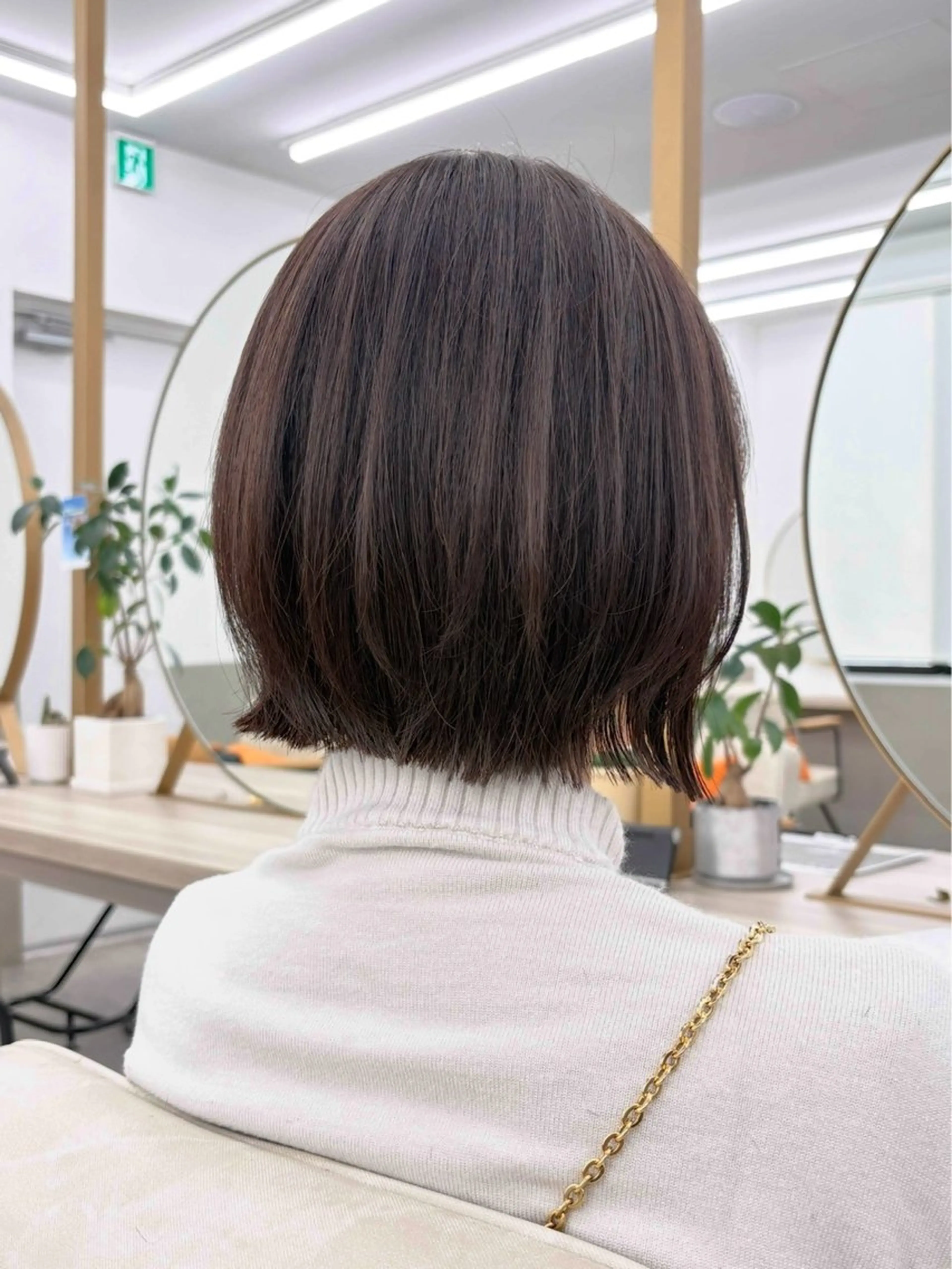 ミディアム ボブレイヤー ボブ レイヤーカット カット トリートメント 紅葉☘ ̖́- /似合わせカットのヘアスタイル