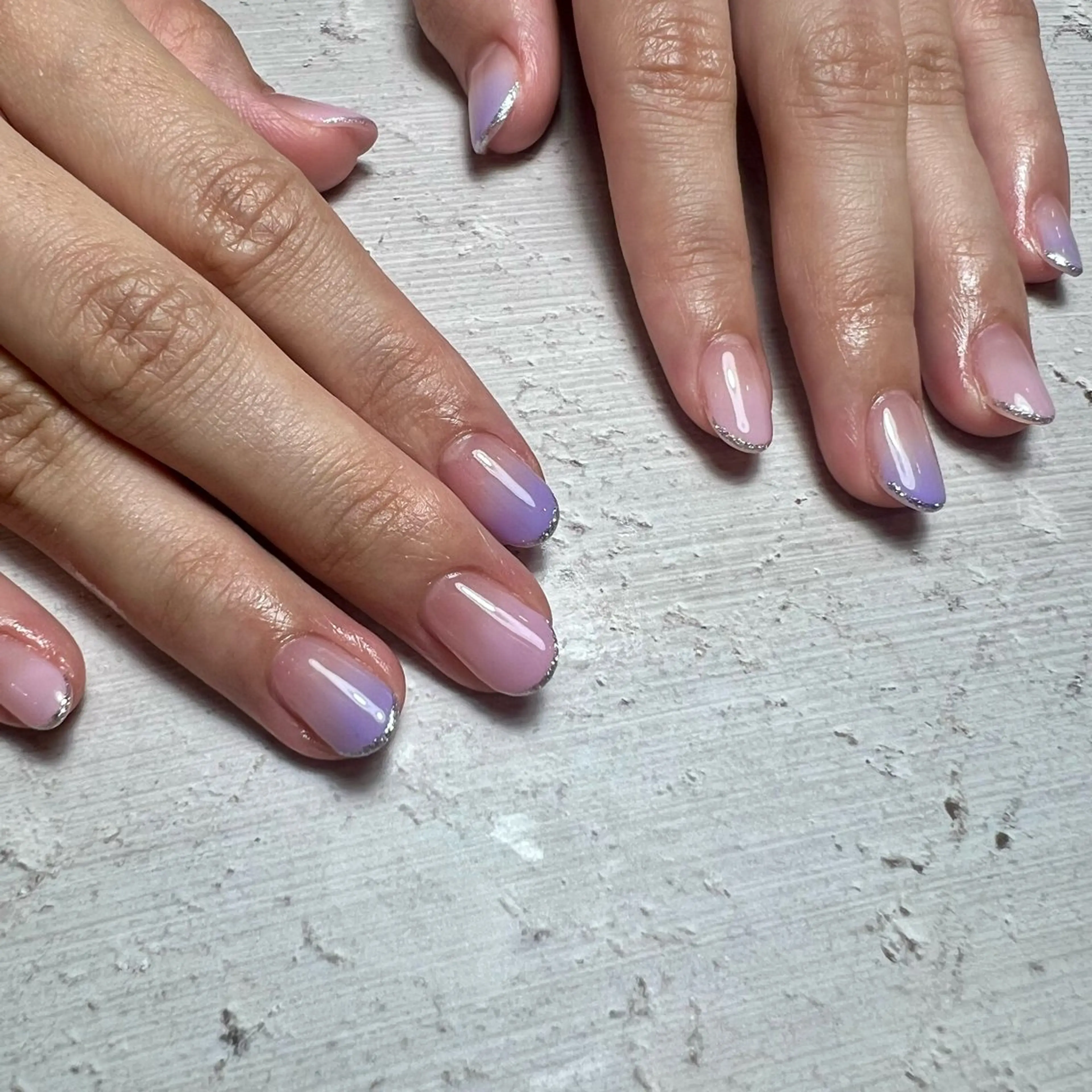 ネイル グラデーション twin .のネイルデザイン