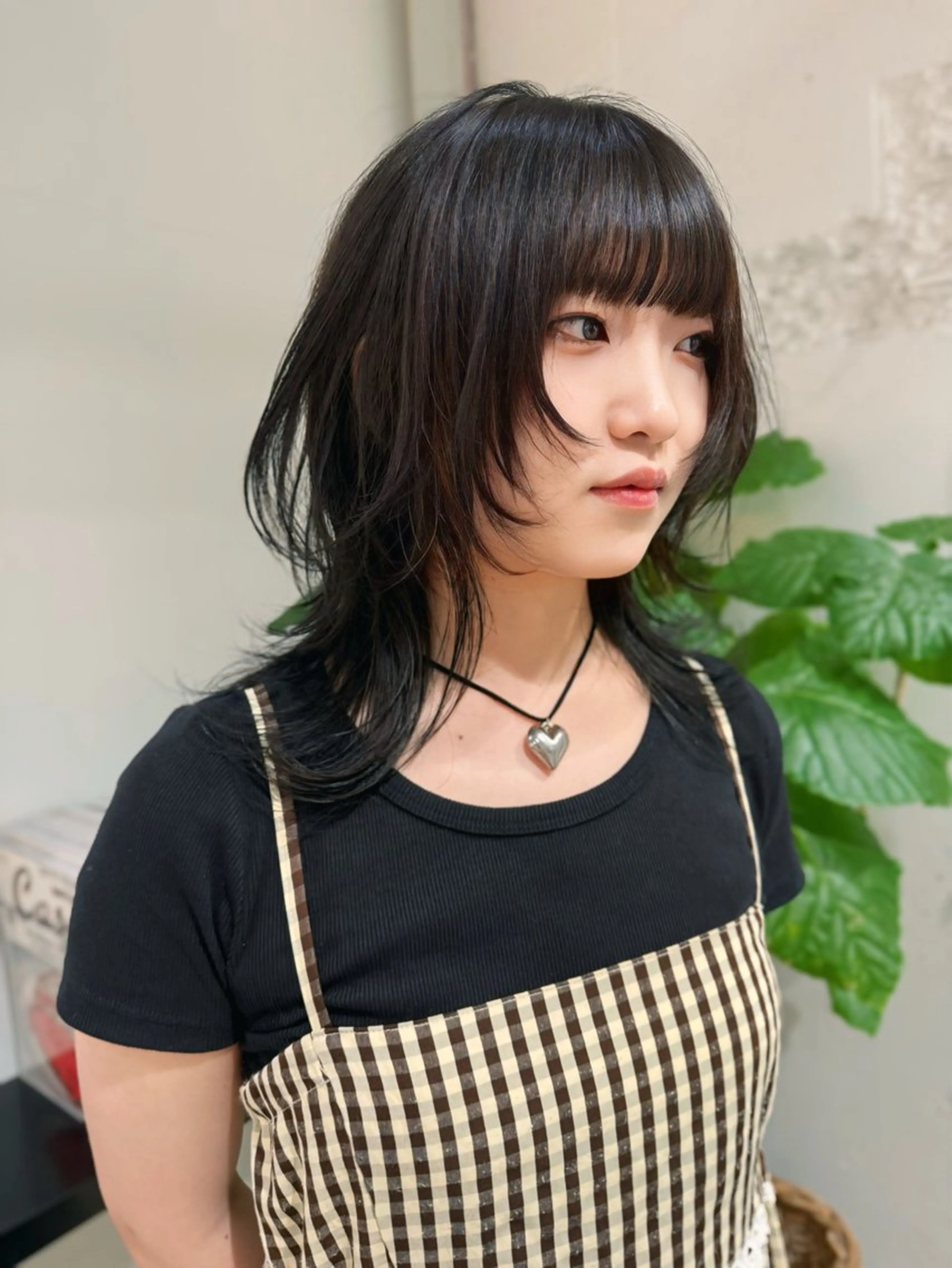 ミディアム カラー イルミナカラー レイヤーカット ウルフ/似合わせ レイヤー/RIHOのヘアスタイル