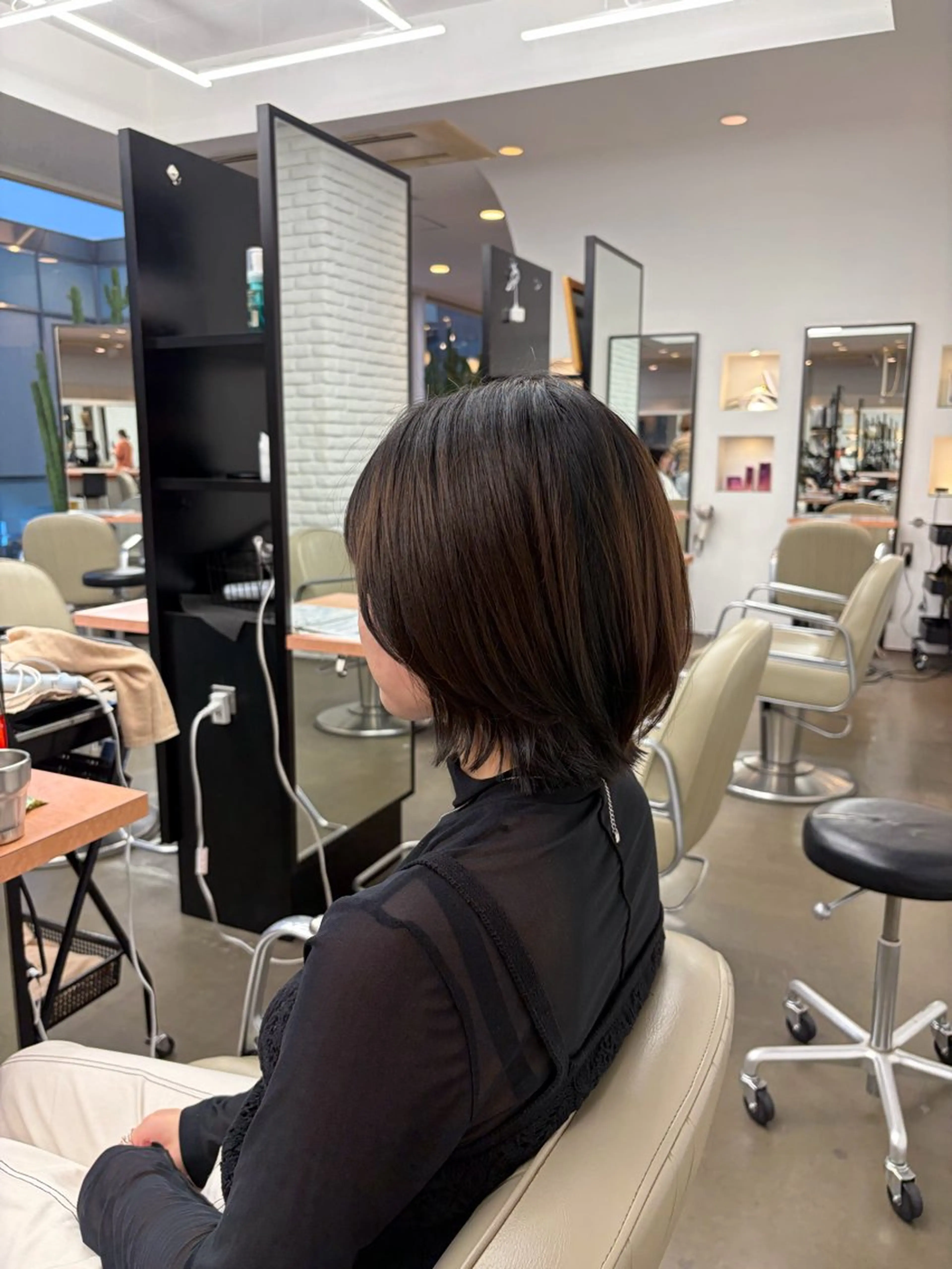 ショート ヘアアレンジ ボブ くびれヘア レイヤーカット ウルフカット 🎧ayaka/ボブ /透明感カラー🩵のヘアスタイル