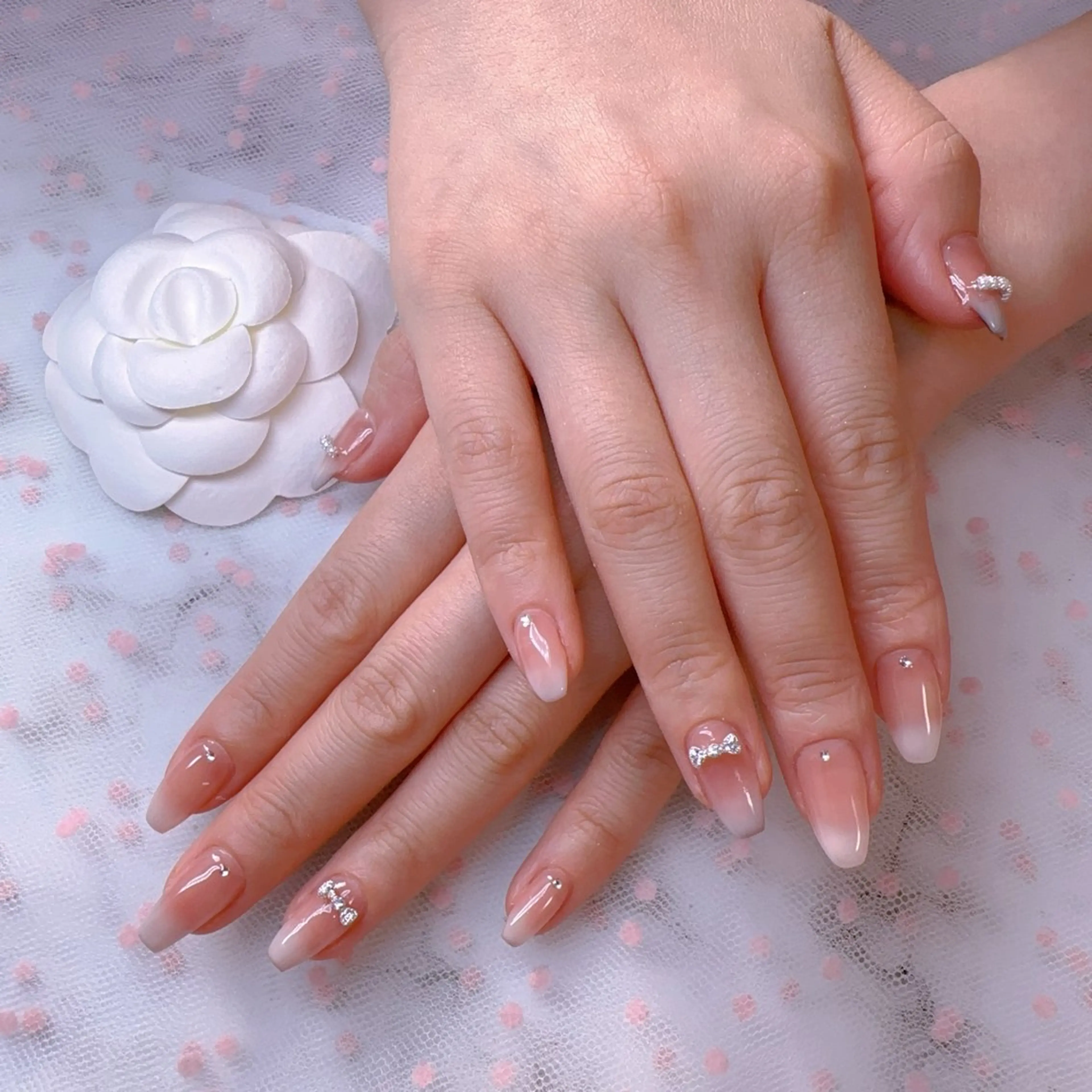 ネイル オーロラネイル フットネイル グラデーション 韓国ネイル ラメ(グリッター) ハンドネイル Belle nail salon 新小岩のネイルデザイン