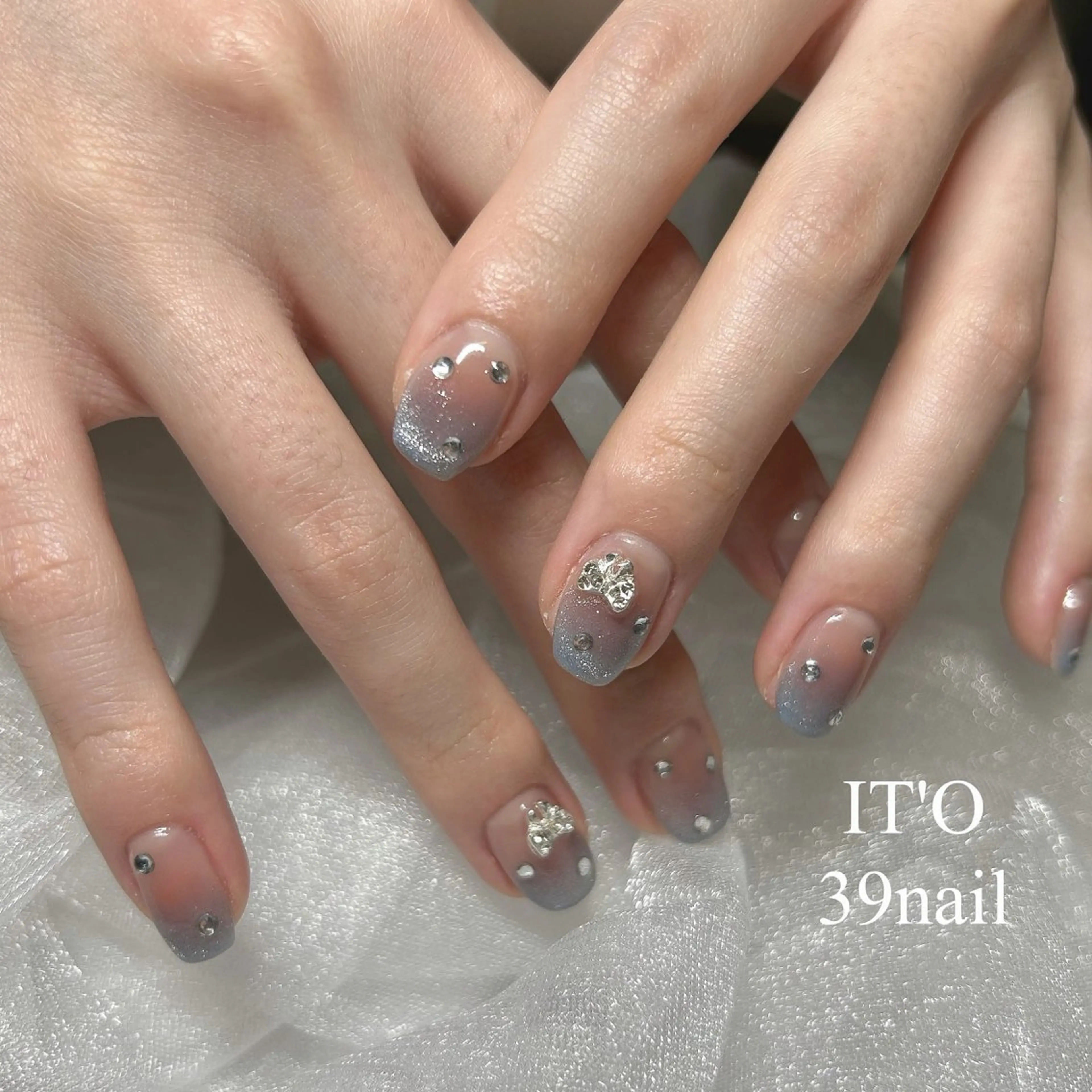 ネイル MIKU🌿 ネイル&まつげパーマのマツエク・マツパデザイン