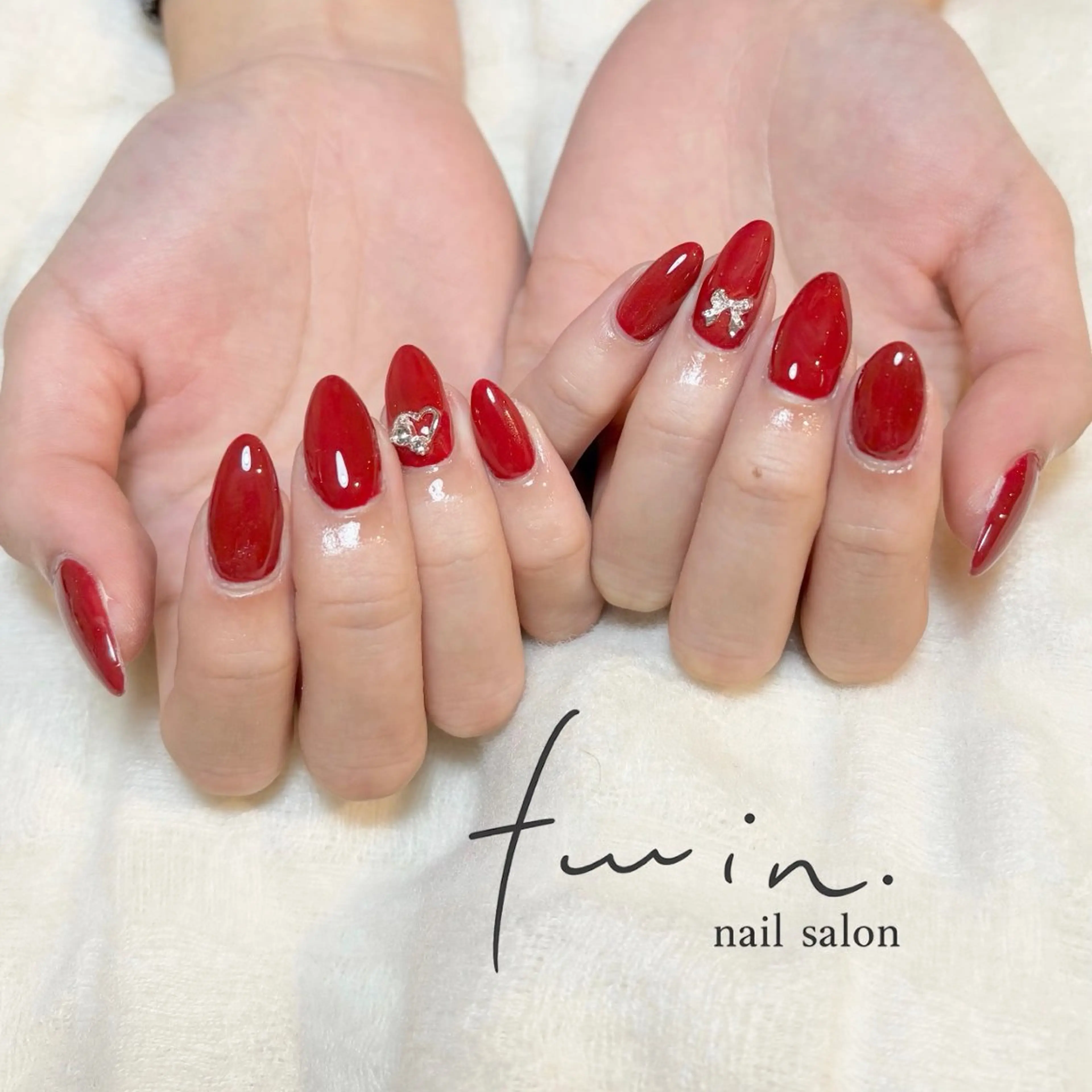 ネイル ワンカラーネイル 赤色 twin. kana名古屋のネイルデザイン