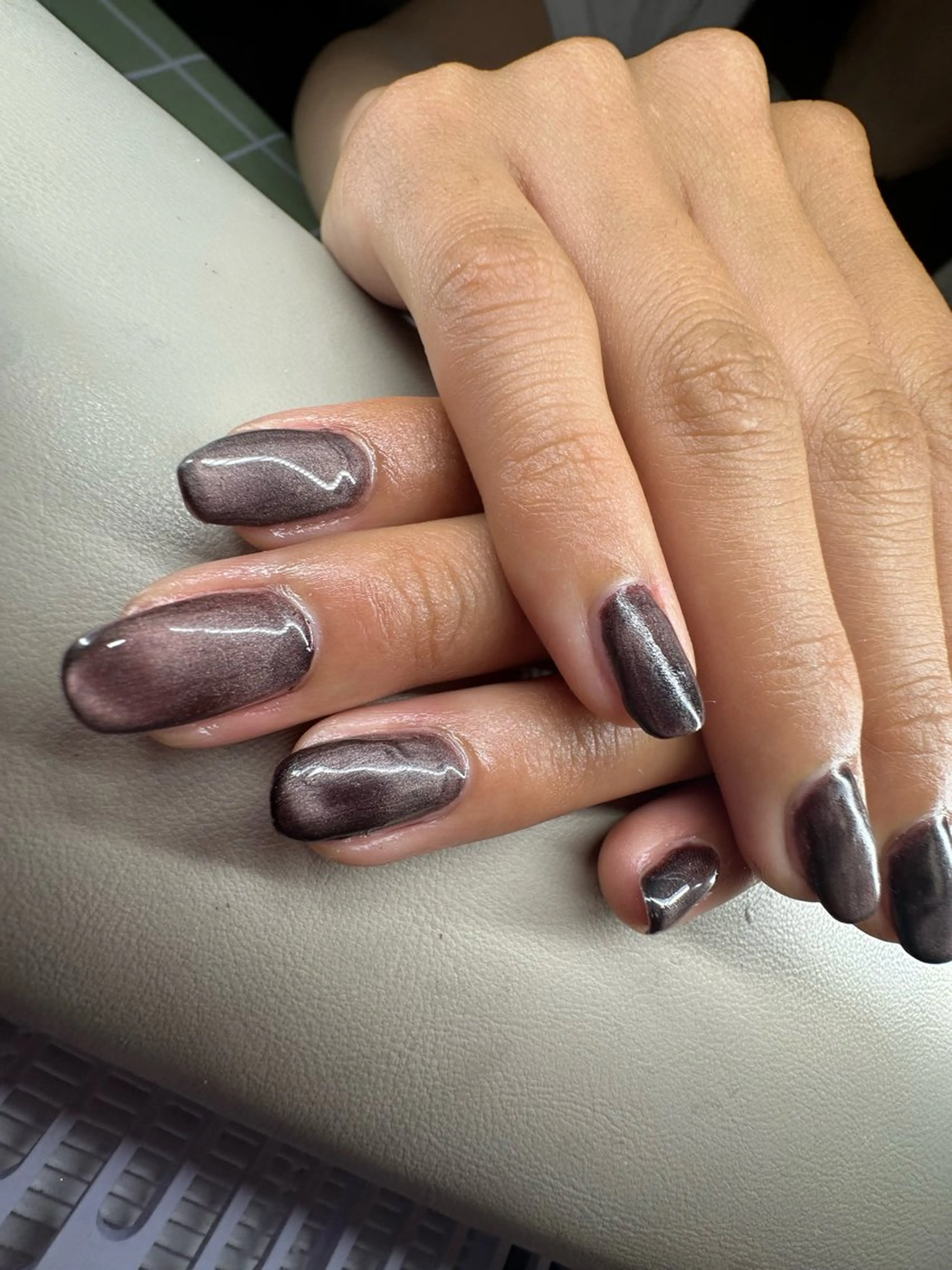 ミディアム ハンドネイル YOKOSUKA🧸 NAIL🌿🫧💛のネイルデザイン