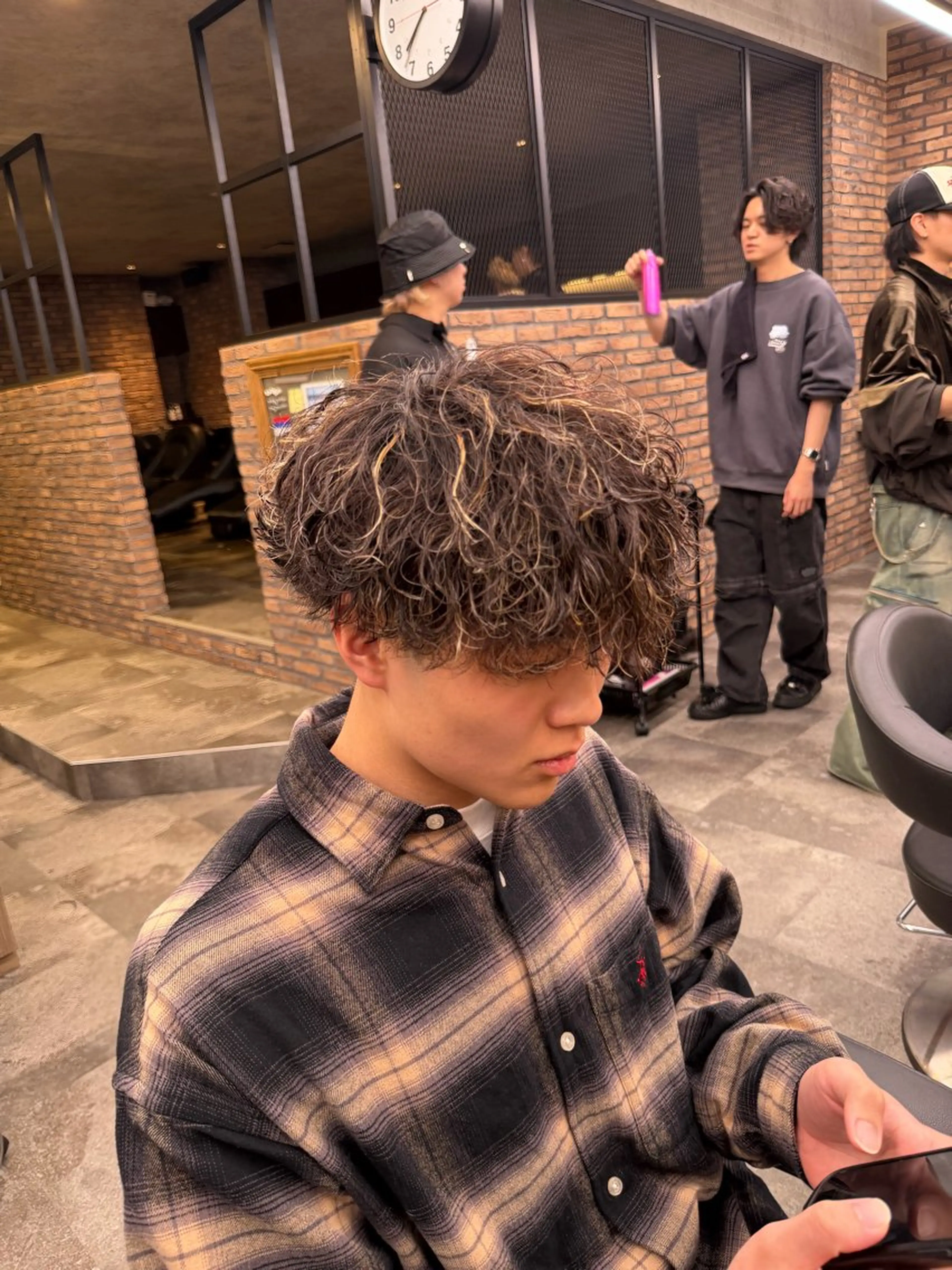 ミディアム カット パーマ ヘアセット メンズ特化 水口湧太のヘアスタイル