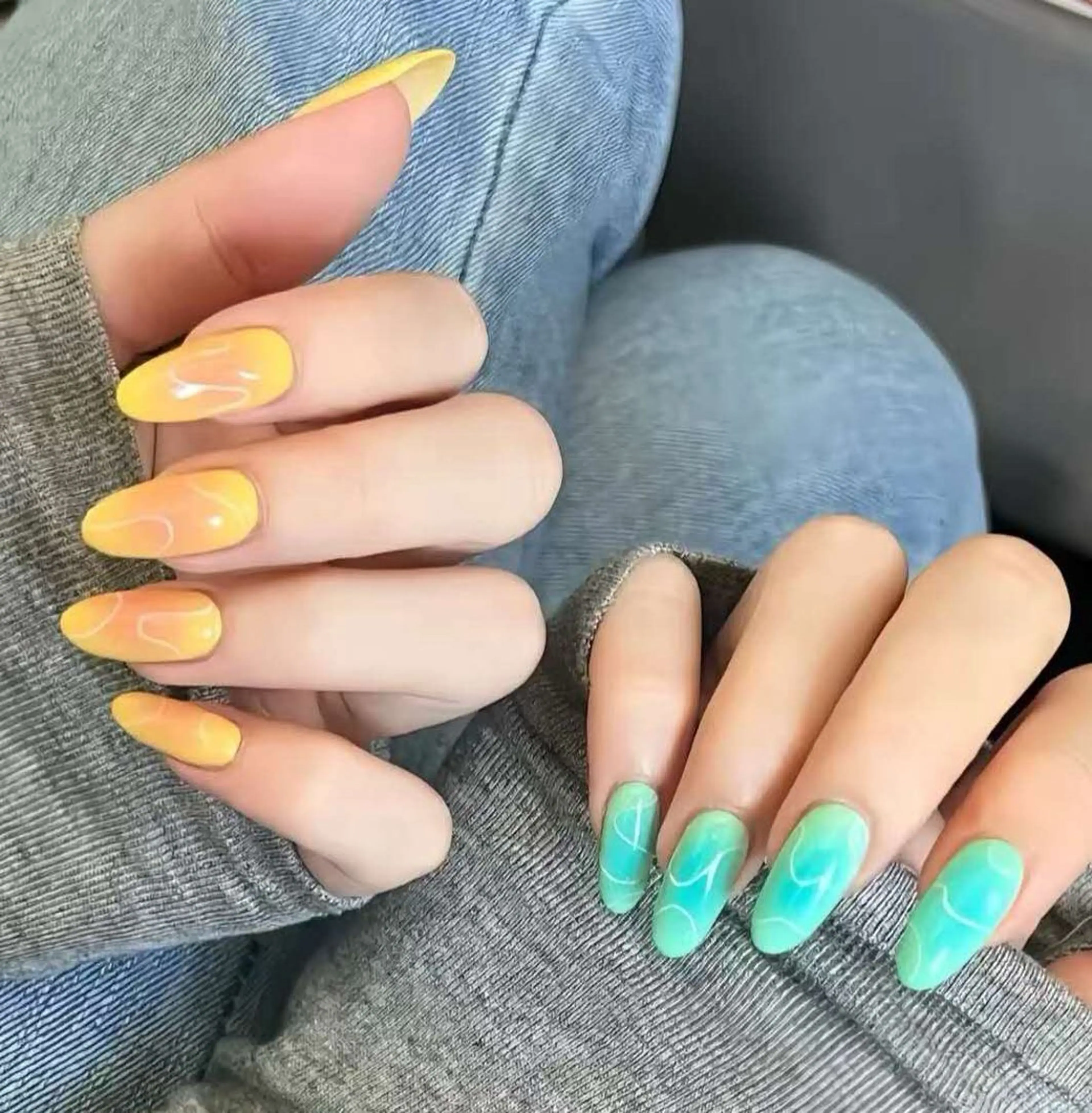 ネイル オーロラネイル フラワーネイル フットネイル フレンチネイル ジェルネイル ハンドネイル BabyYouMi nailのネイルデザイン