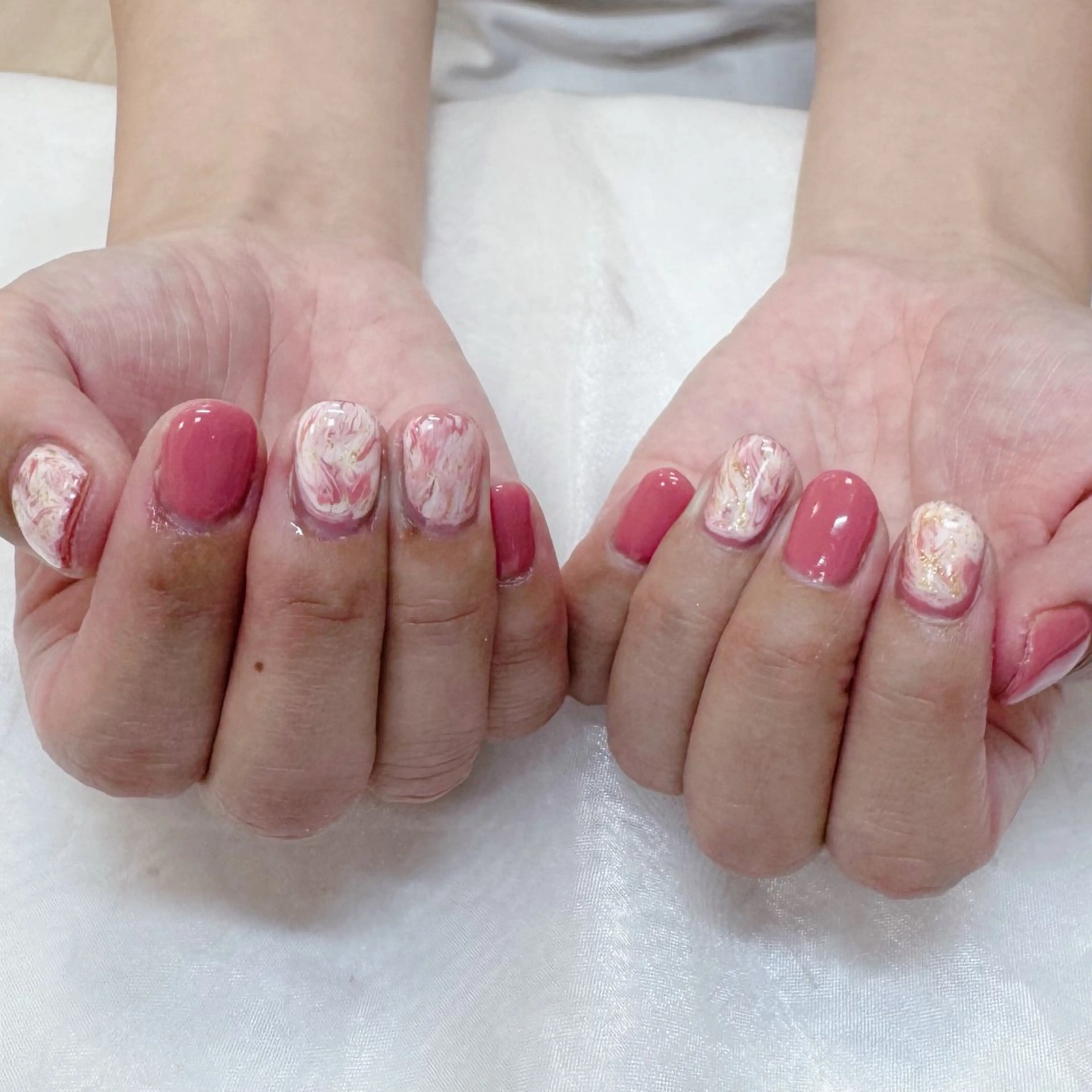 ネイル 大理石ネイル(マーブル) ニュアンスネイル ピンク maruyasu. yのネイルデザイン