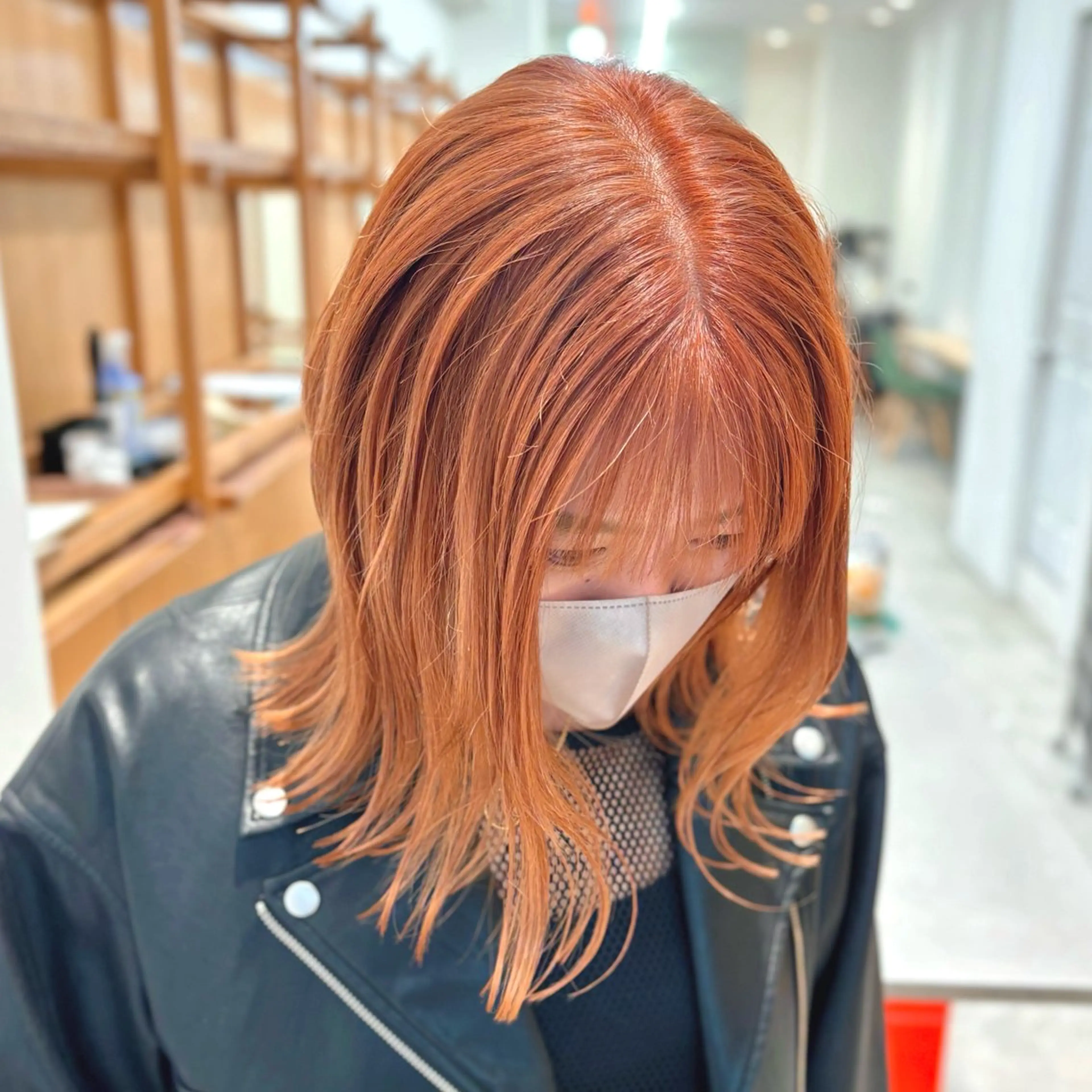 ミディアム カラー ヘアアレンジ ベージュカラー オレンジ オレンジベージュ パーマ/暖色/ボブ イワタテ🇰🇷のヘアスタイル