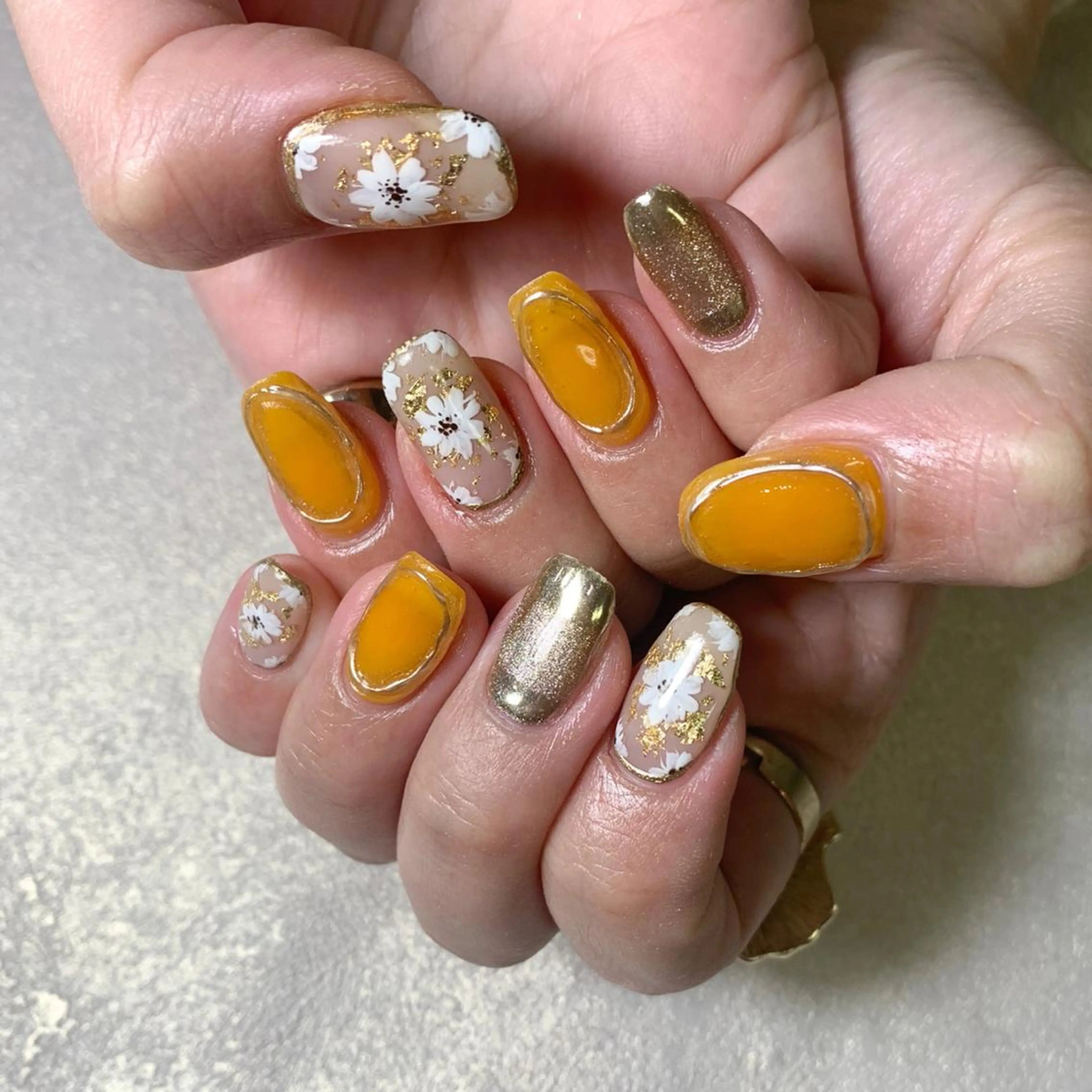 ネイル ハンドネイル FIORITURA aiのネイルデザイン