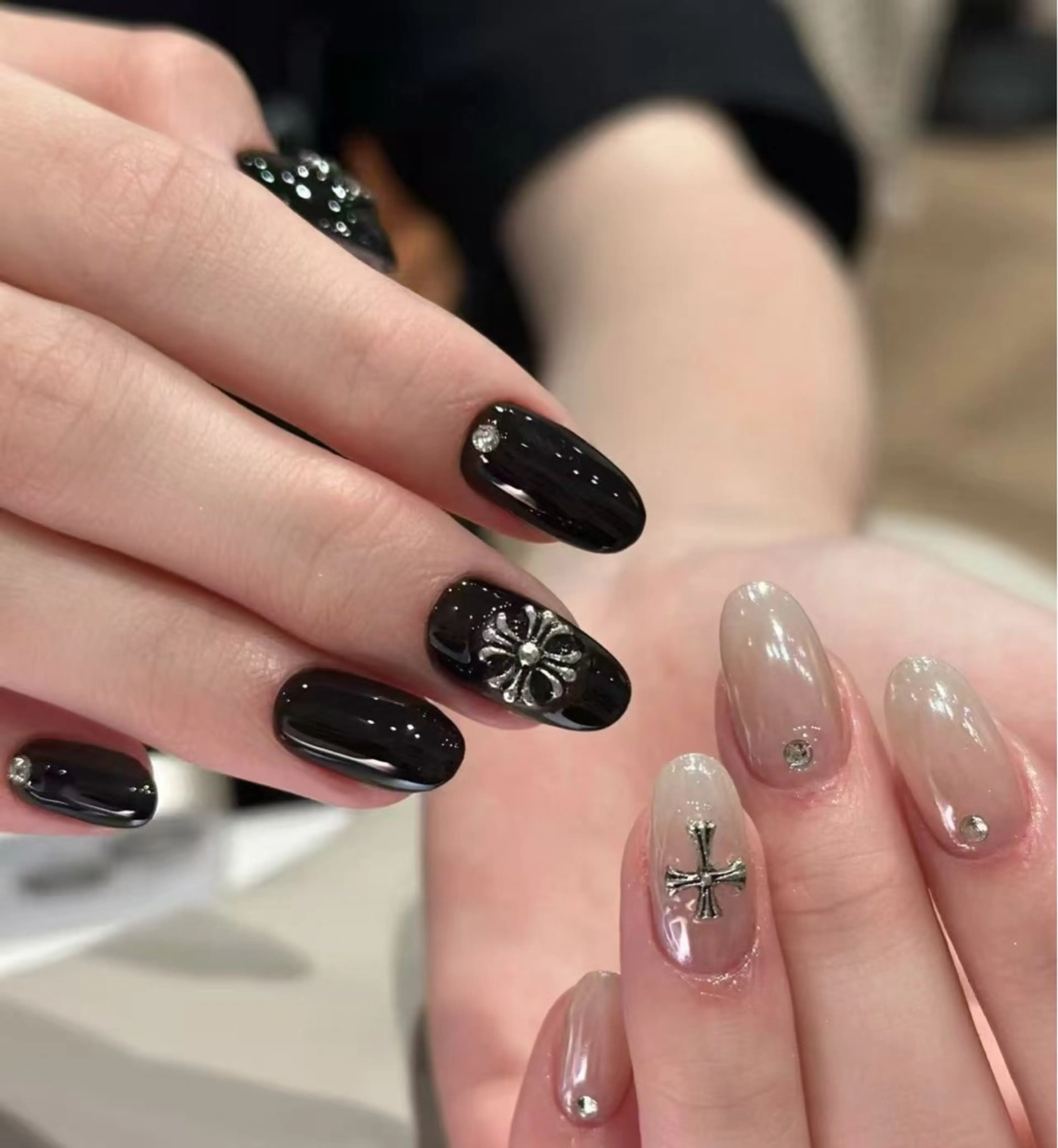 ネイル オーロラネイル フラワーネイル フットネイル フレンチネイル ジェルネイル ハンドネイル BabyYouMi nailのネイルデザイン