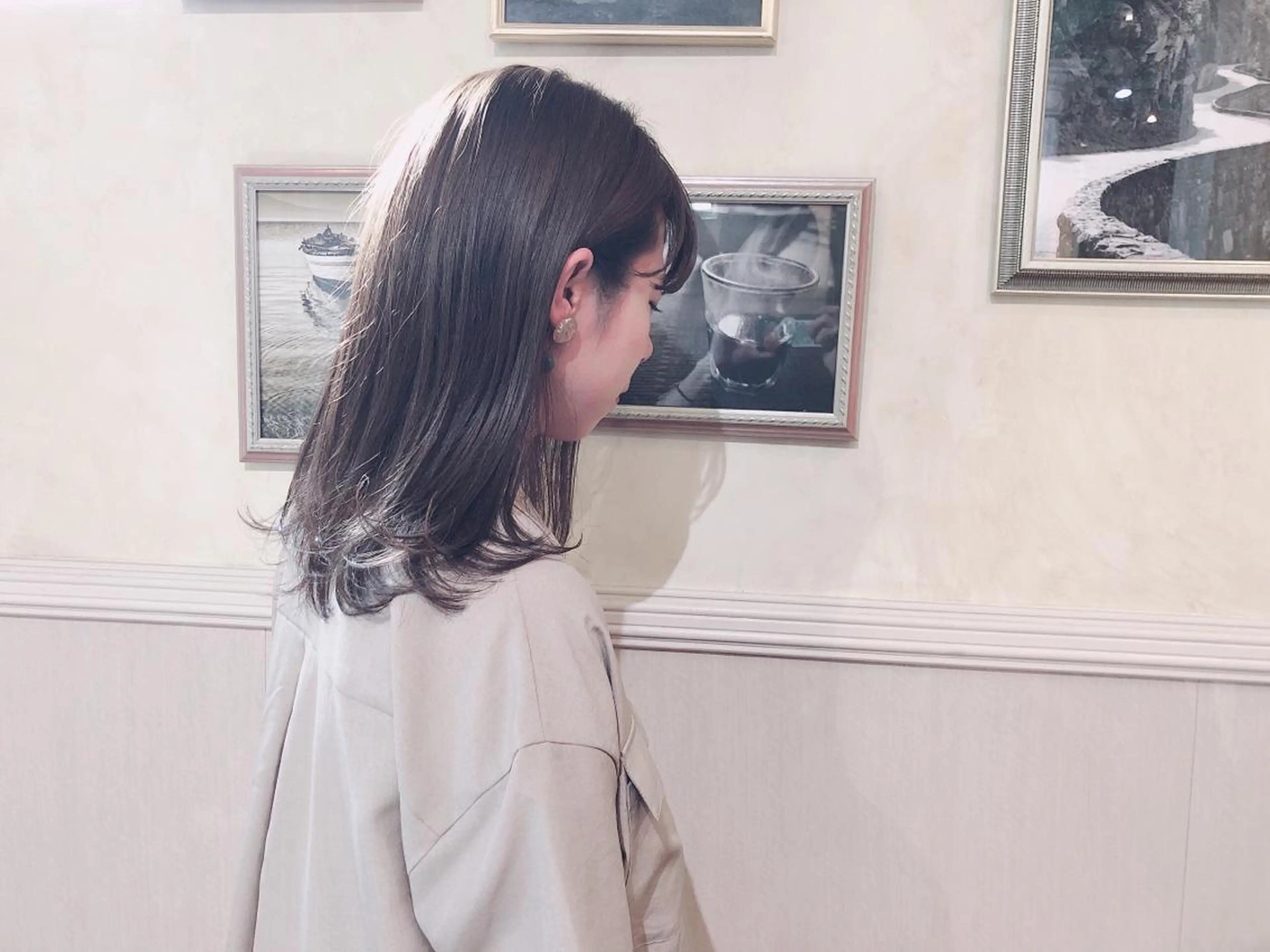 ミディアム カラー パーマ ヘアアレンジ メンズ キッズ ネイル マツエク・マツパ フォギーグレージュ グレージュ カット ヘアカラー トリートメント 🫧umu.🫧韓国 /レイヤー/ハッシュのヘアスタイル