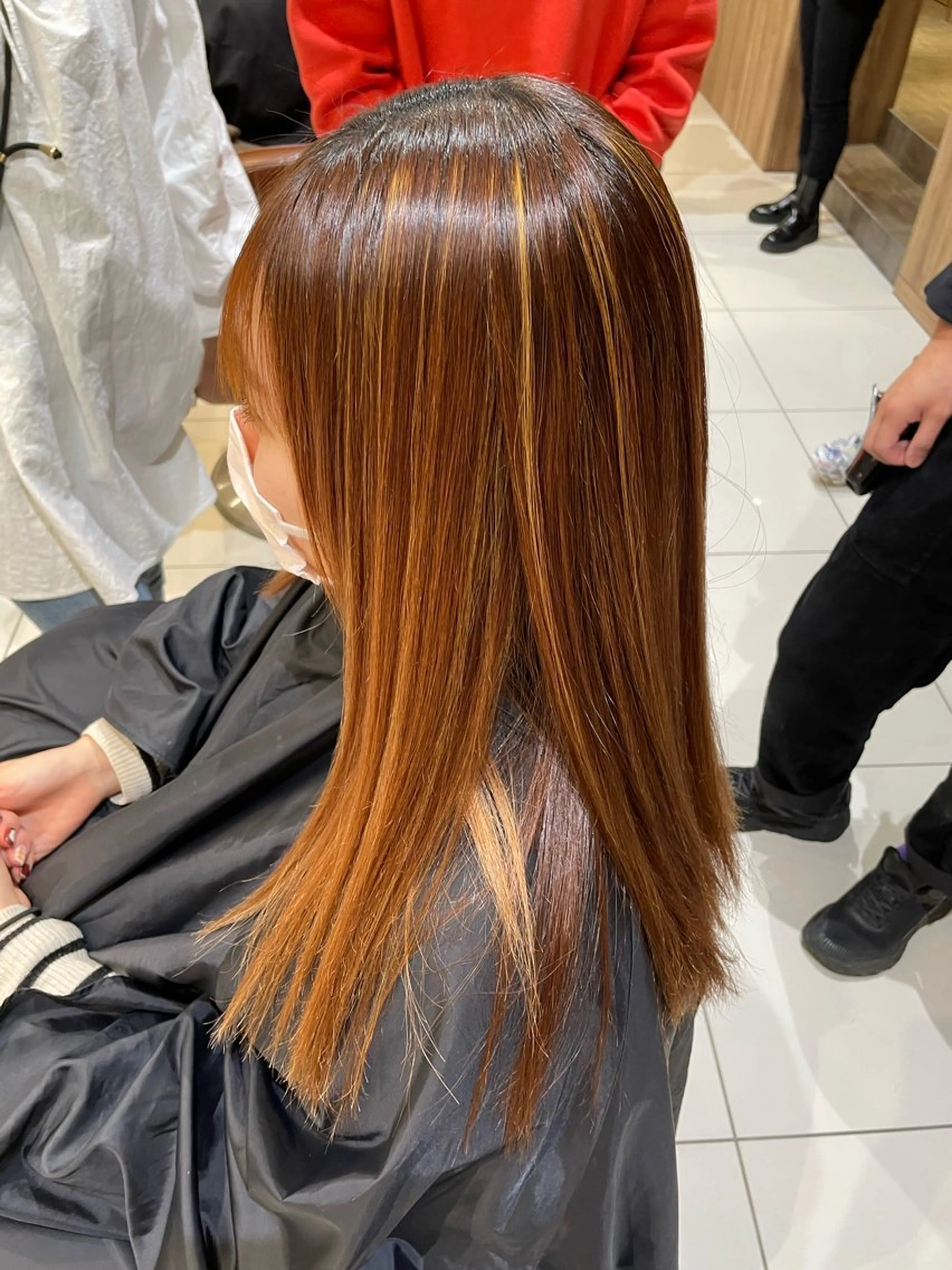 パーマ 縮毛矯正 ブロンド、ベージュ✨ ボブカット🫧のヘアスタイル