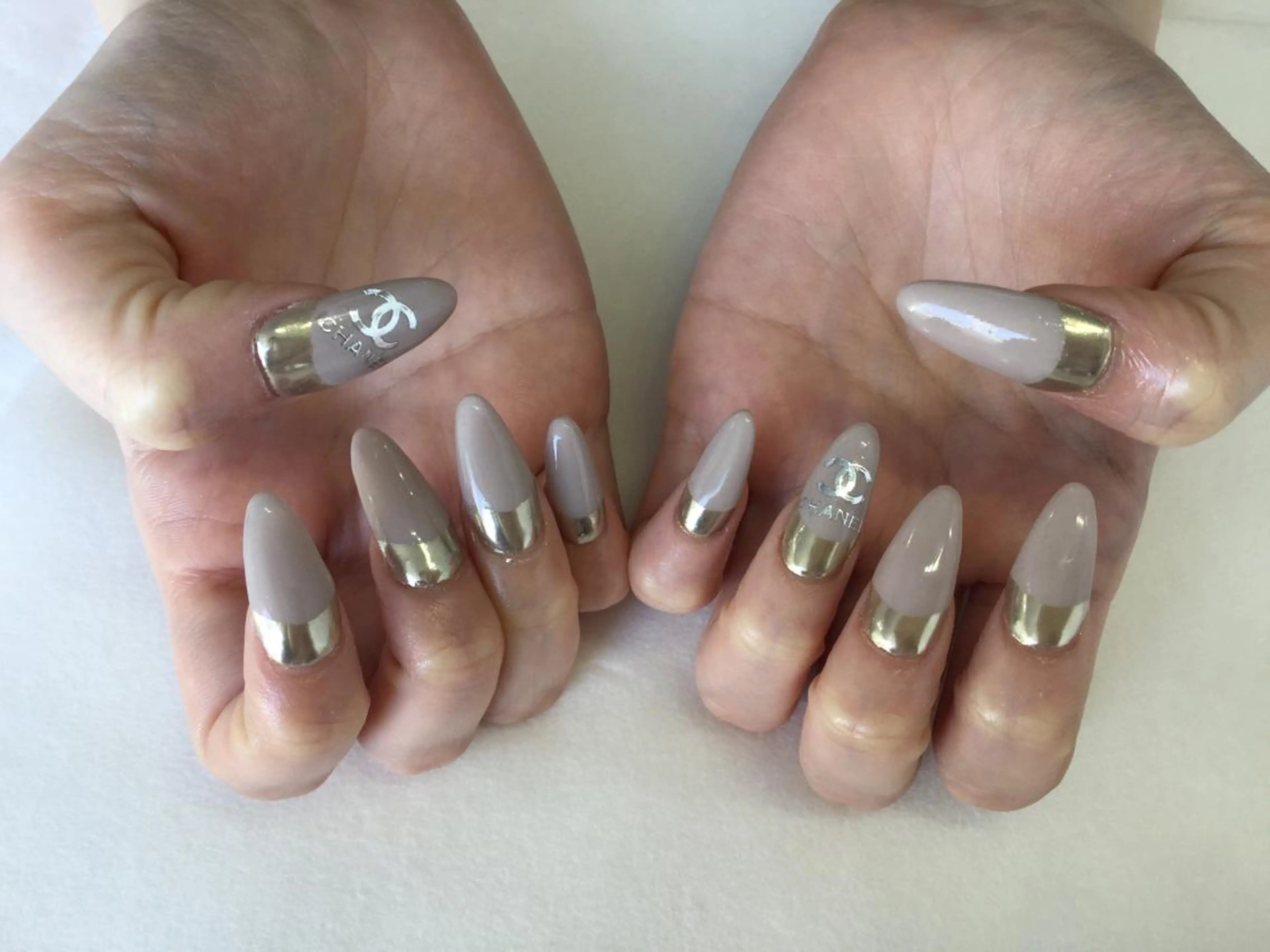 ネイル ハンドネイル 💎🐰 saki. m 🐰💎のネイルデザイン