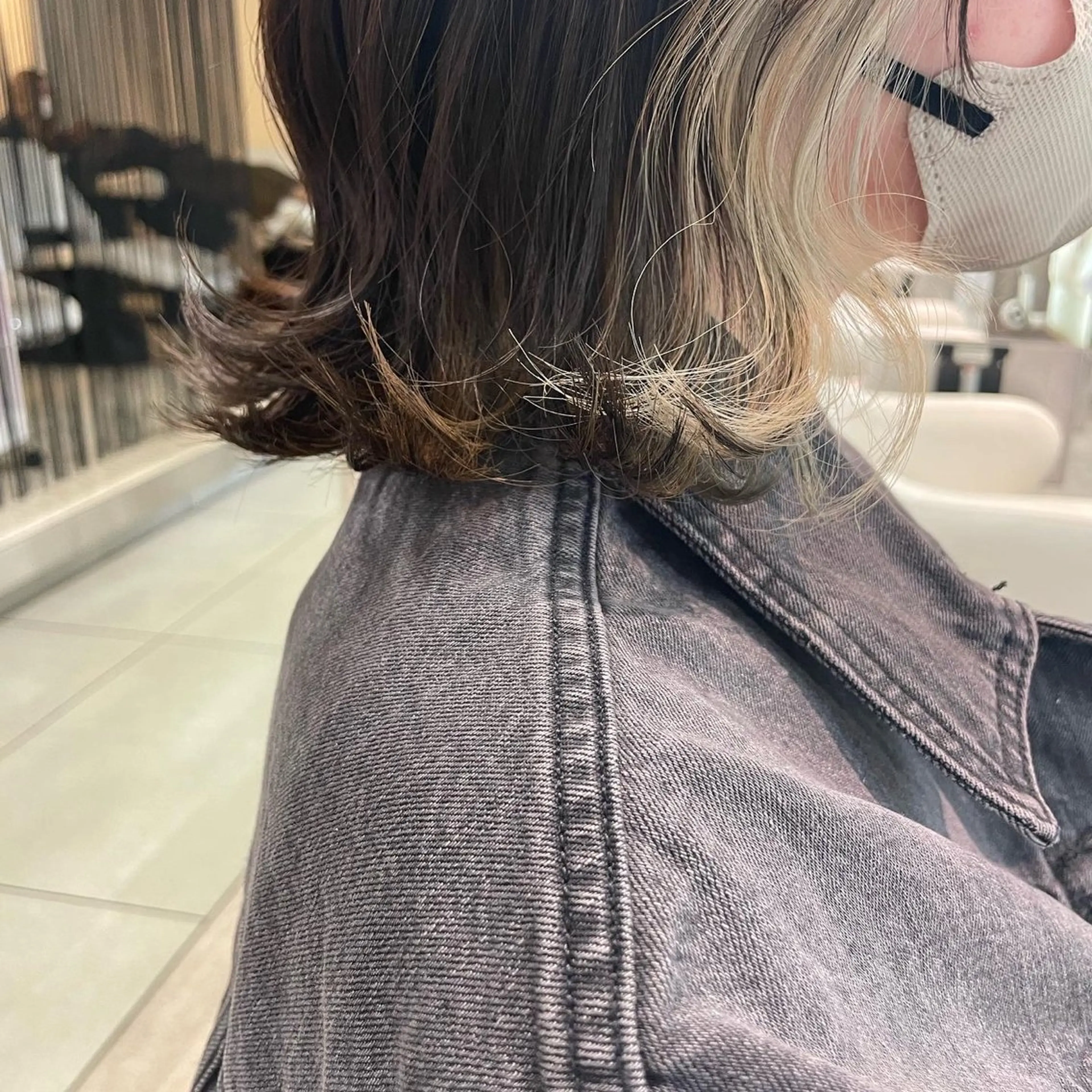 ミディアム カラー インナーカラー カット ヘアカラー 松佐 ゆかりのヘアスタイル