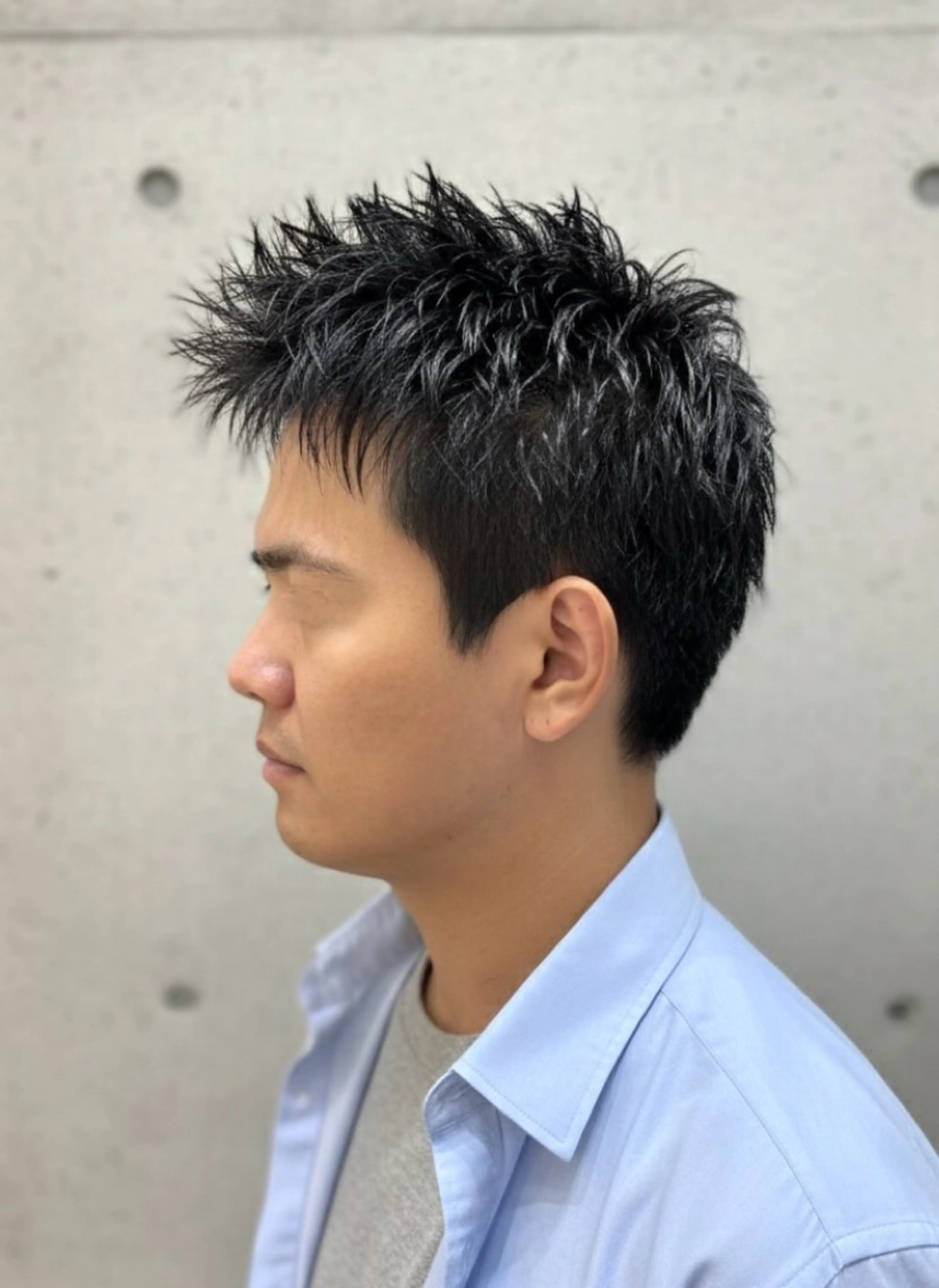 ショート メンズ スパイキーショート 刈り上げ ショートヘア カット 大人メンズパーマ /石川瑠青のヘアスタイル