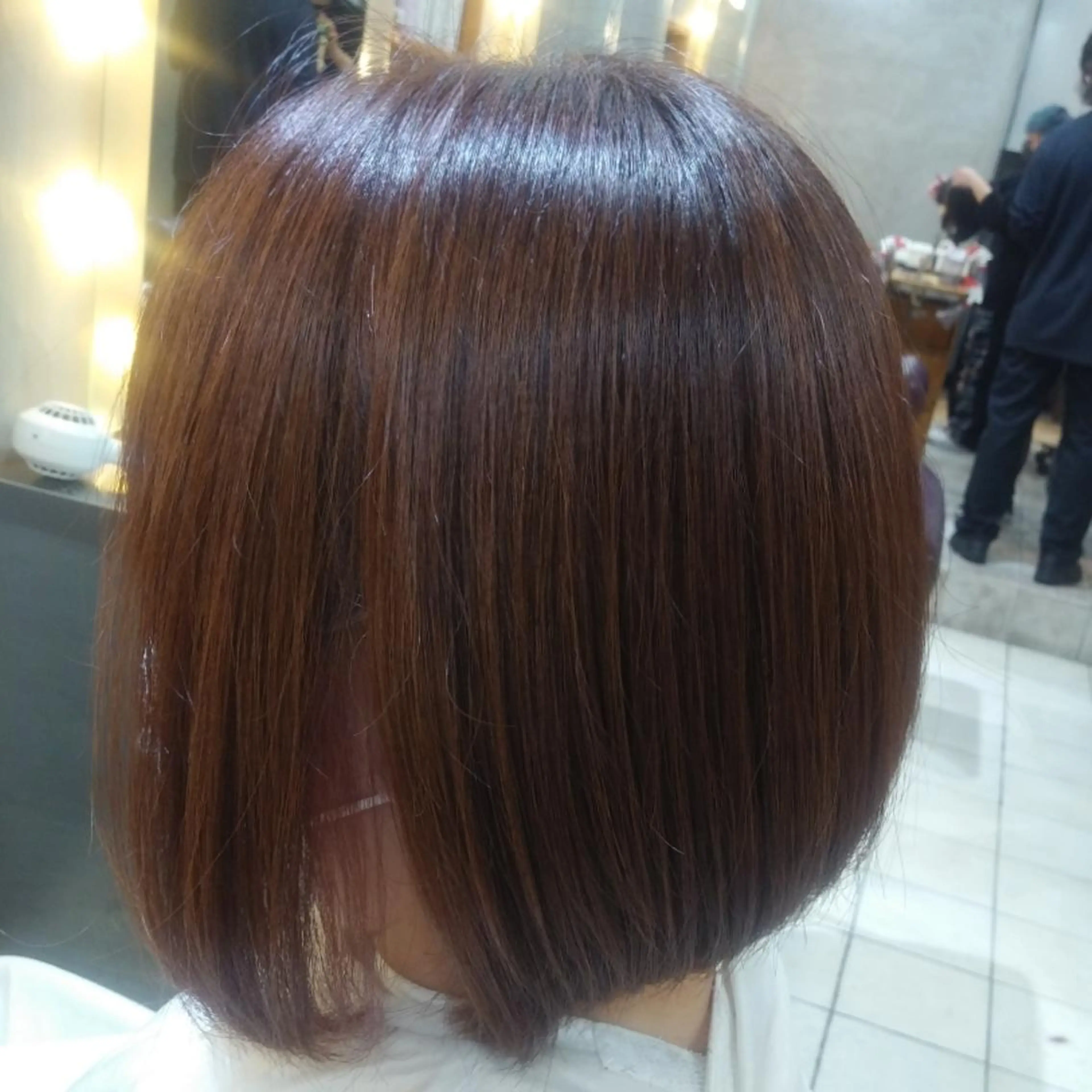 ミディアム ボブ 岡田 駿也のヘアスタイル