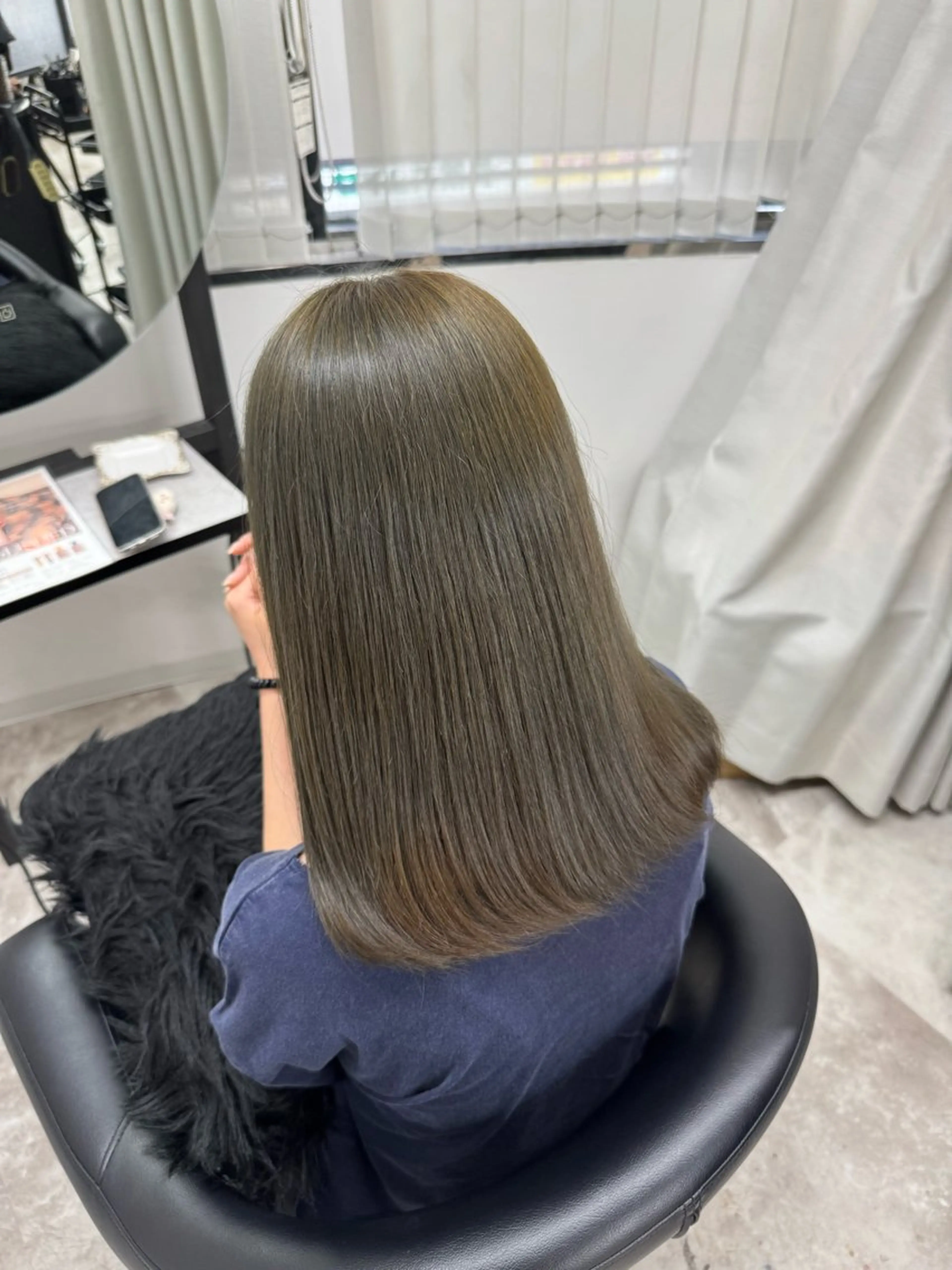 セミロング ヘアカラー ✨Notoブリーチ 無しダブルカラー✨のヘアスタイル