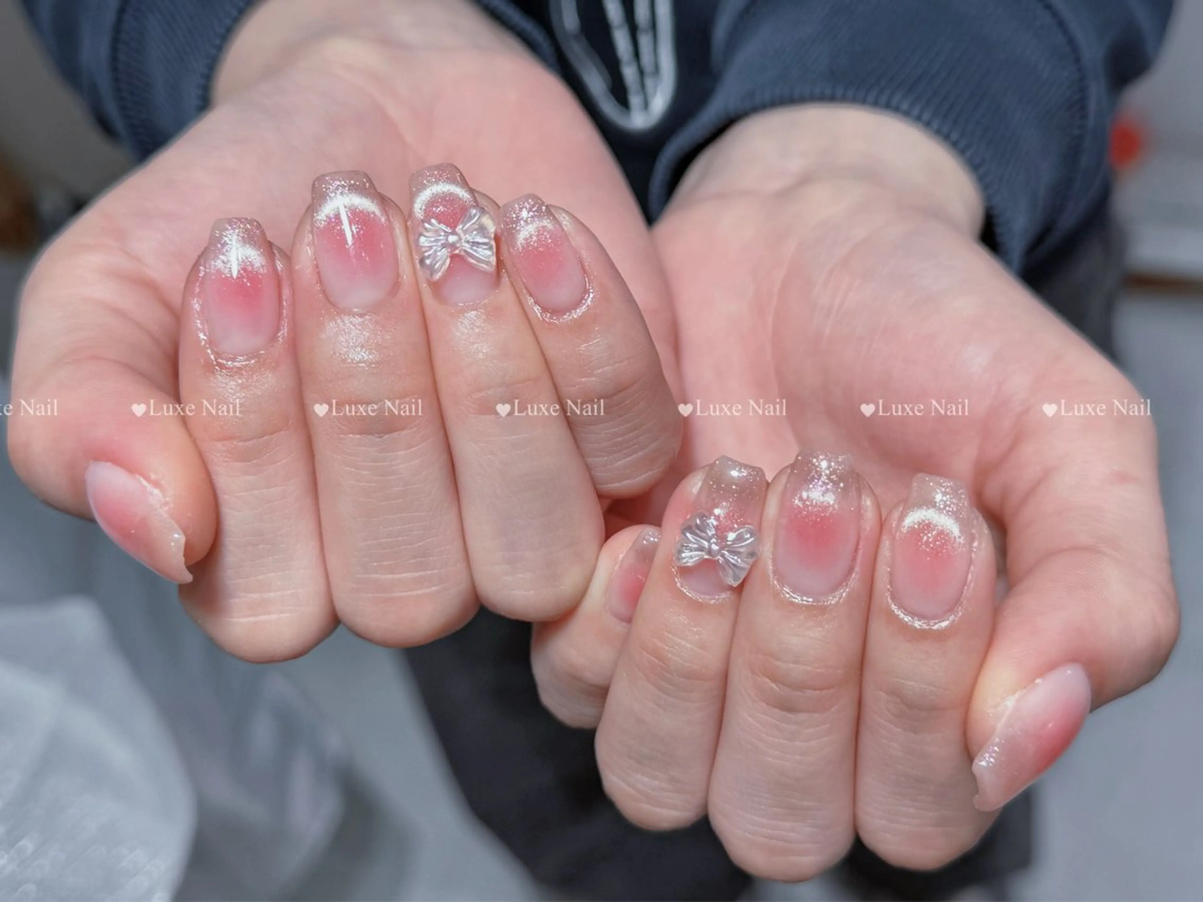 ネイル フラッシュネイル フットネイル フレンチネイル ジェルネイル ガラスフレンチ Luxe Nail Salonのネイルデザイン