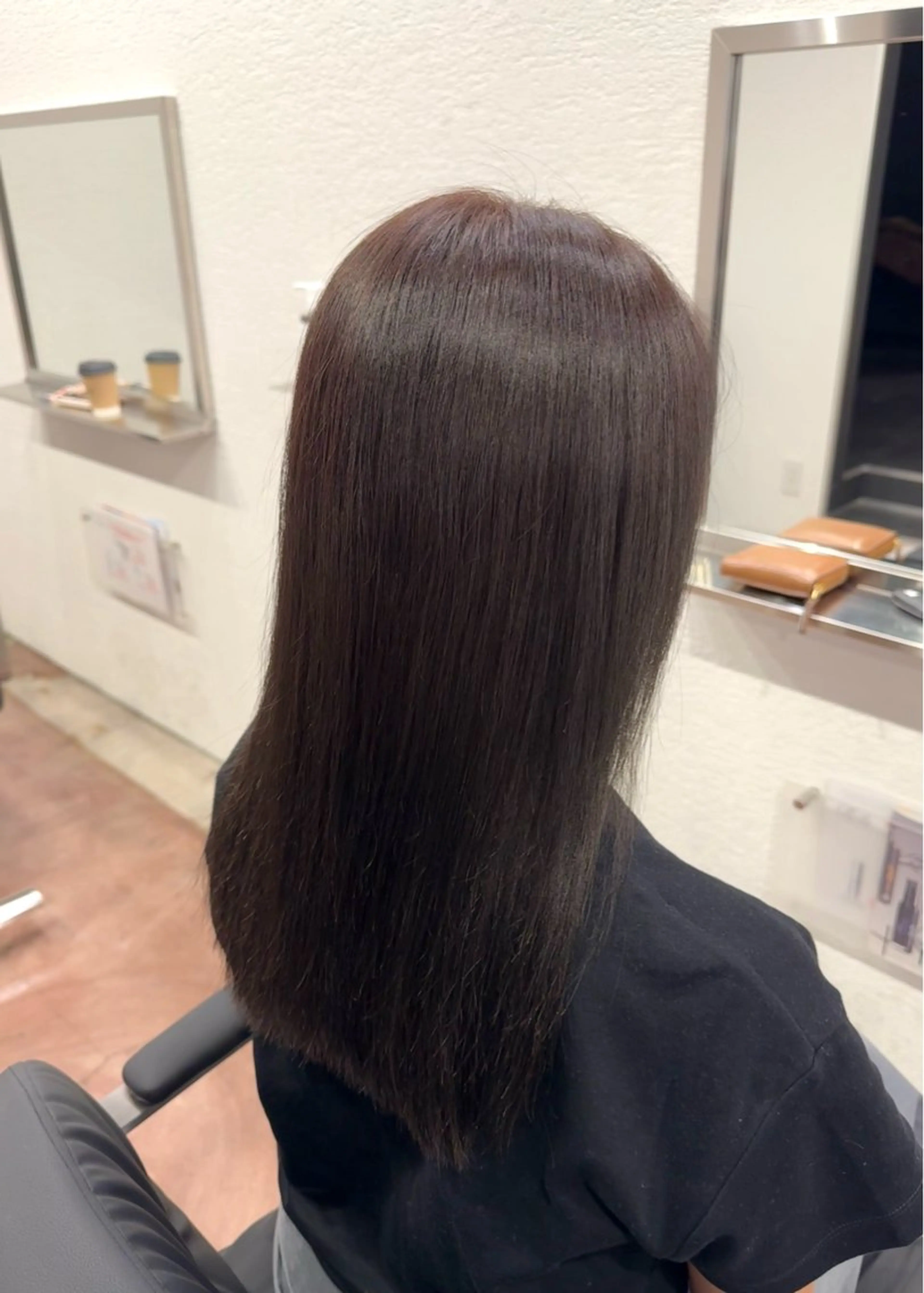 セミロング 山下 遼香のヘアスタイル