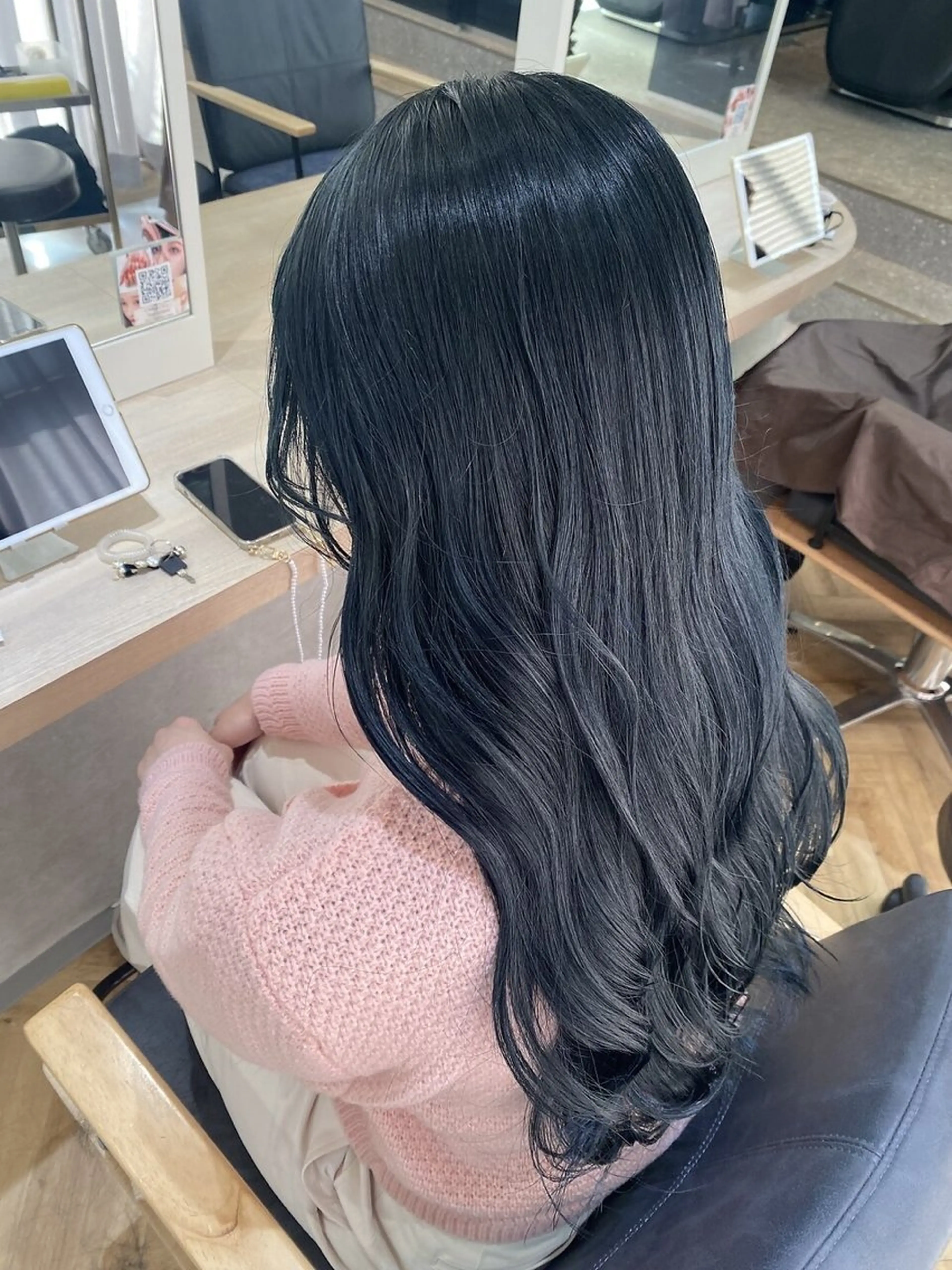 ロング ヘアカラー トリートメント 髪質改善/艶カラー 🎀レイヤーカットのヘアスタイル