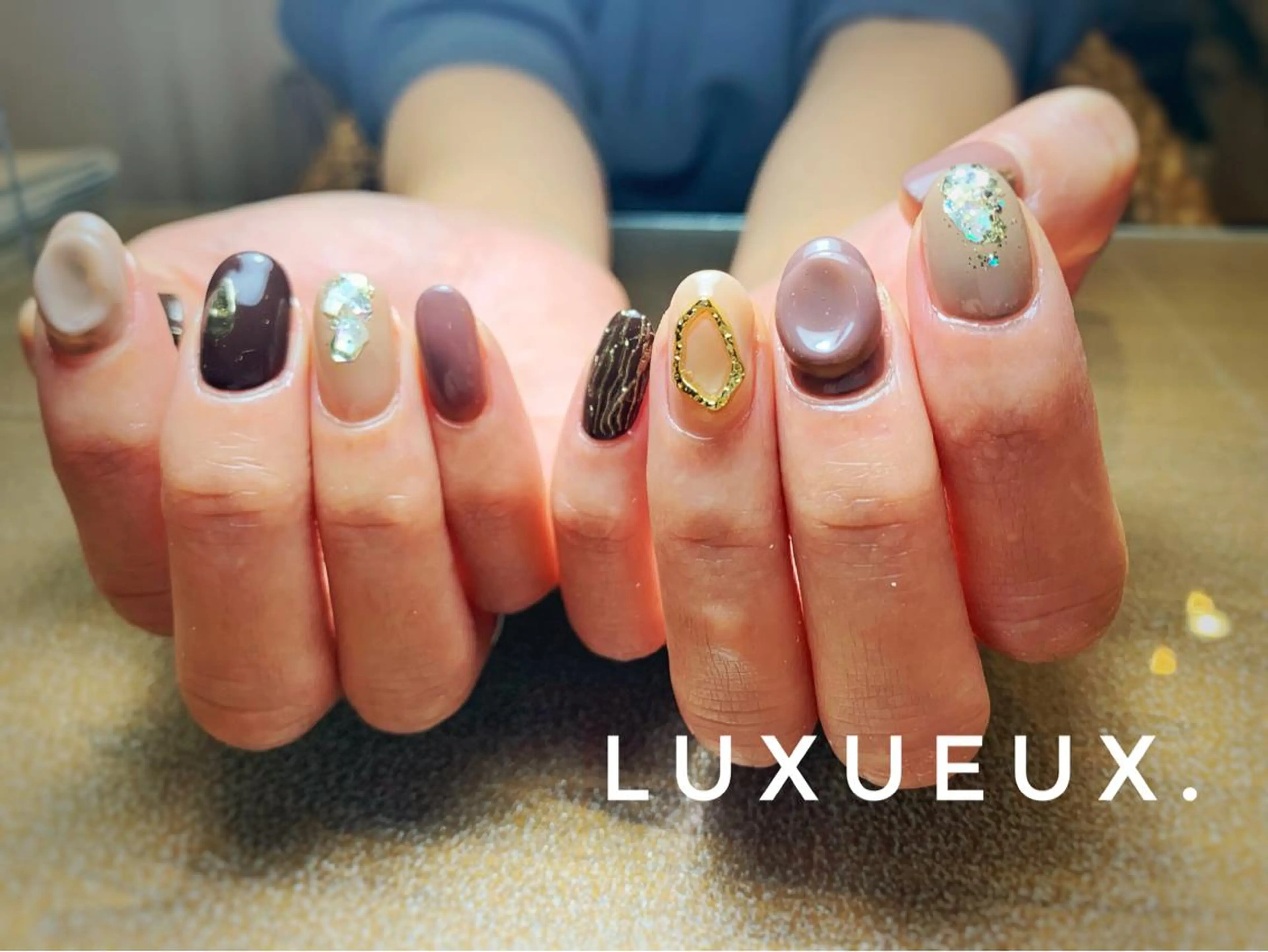 ネイル LUXUEUX春日店 (ルクソー)のネイルデザイン