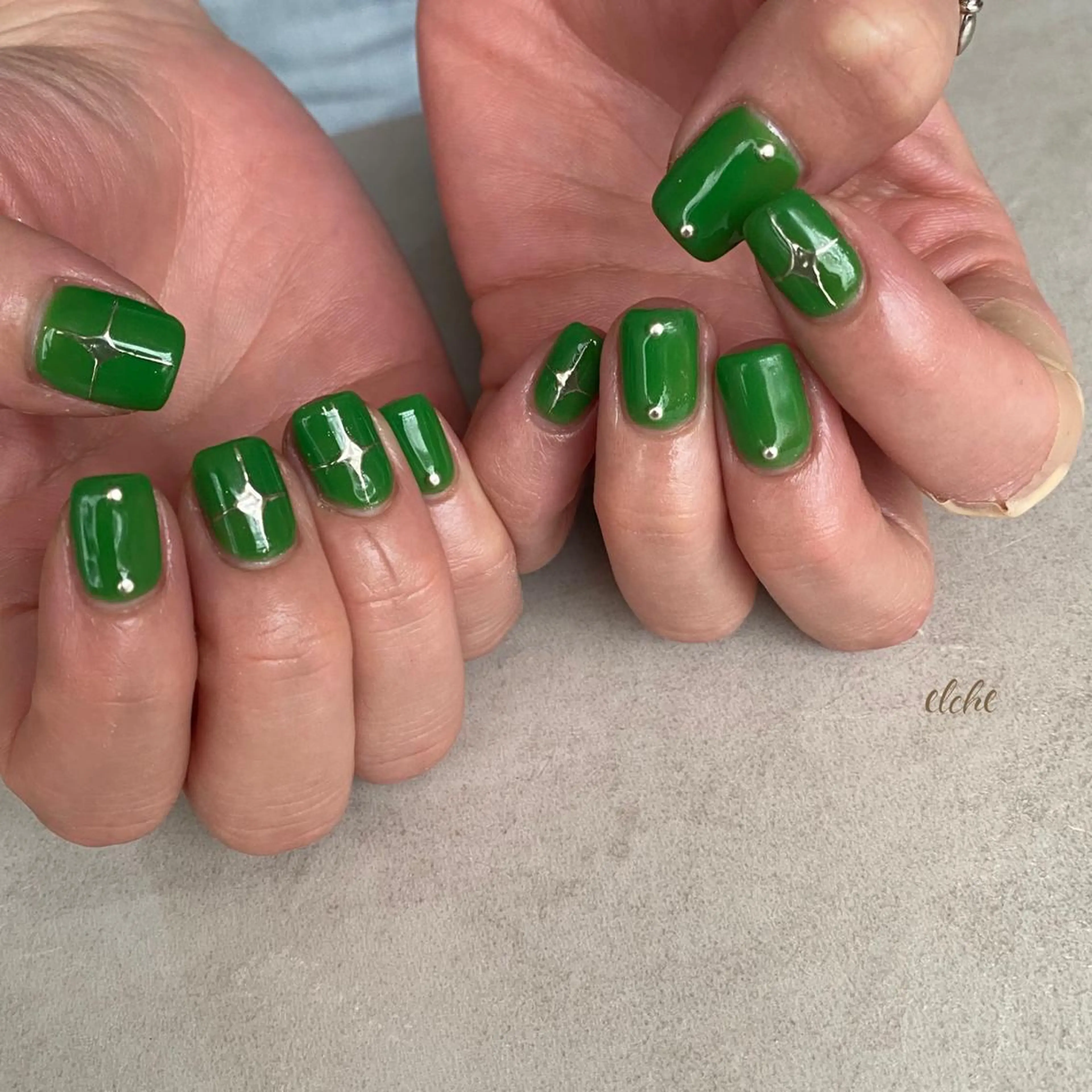 ネイル Rio 𓍼のネイルデザイン