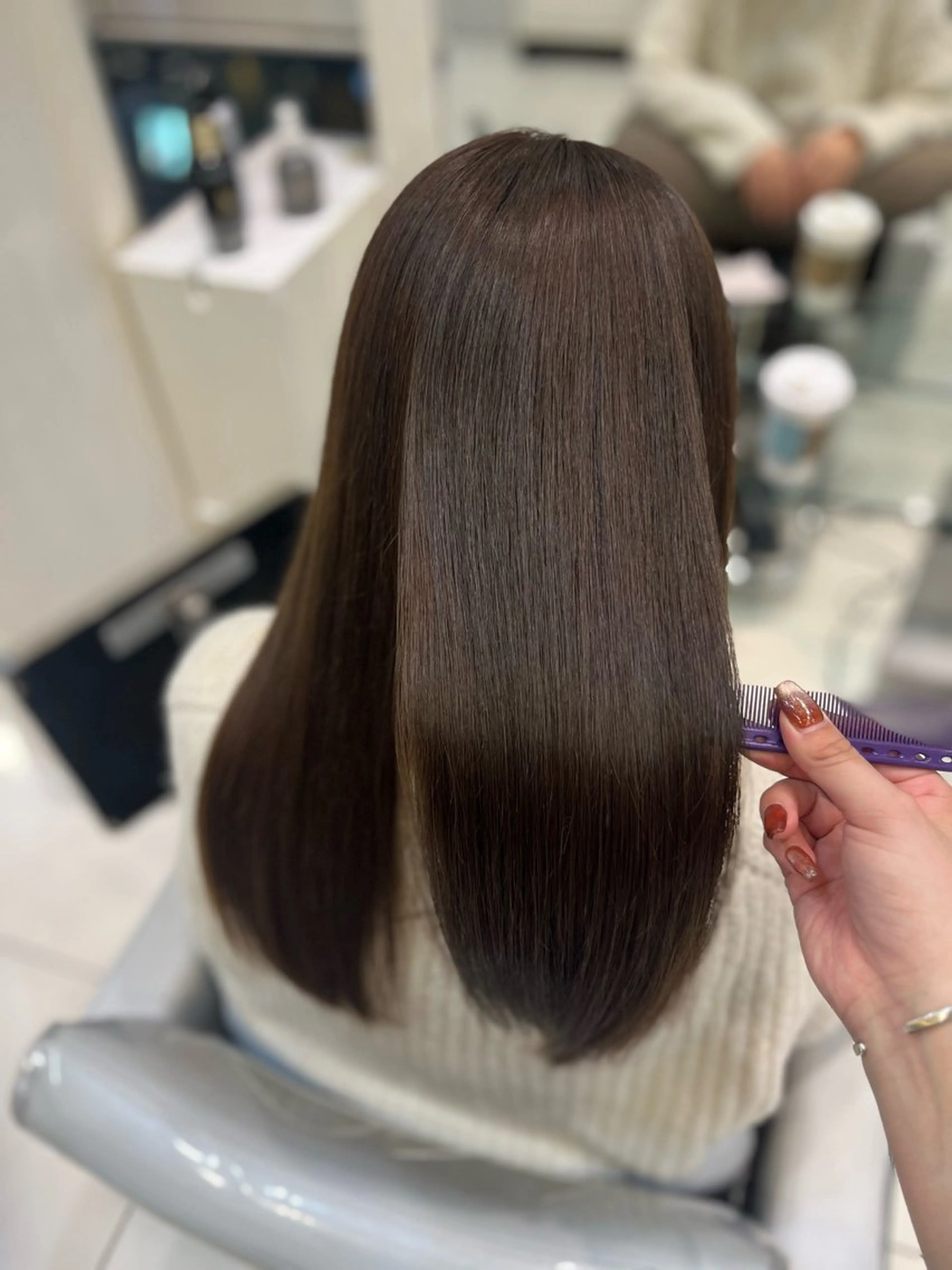 セミロング カラー Above /yoshimiのヘアスタイル