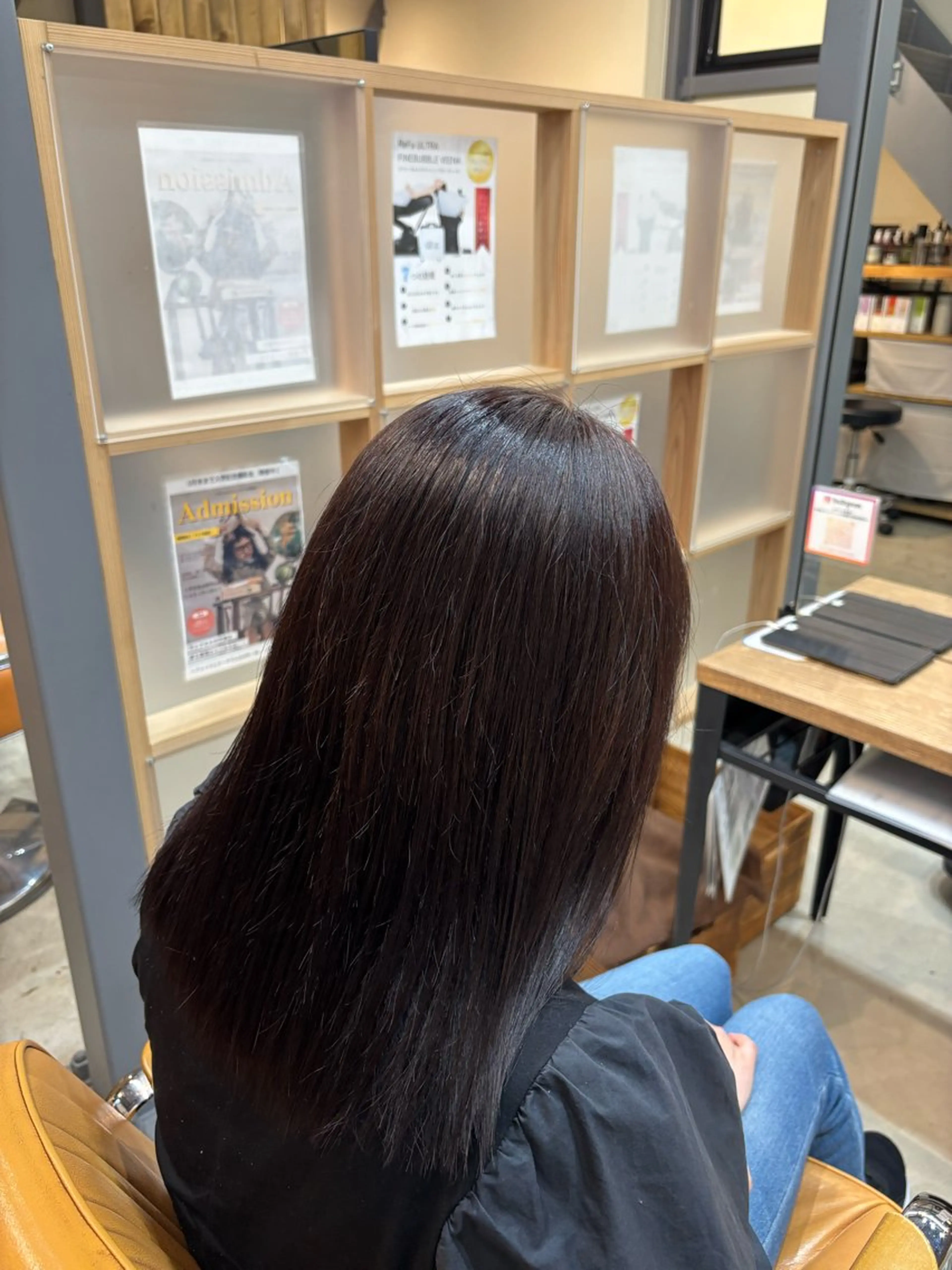 カラー 相馬 静香のヘアスタイル