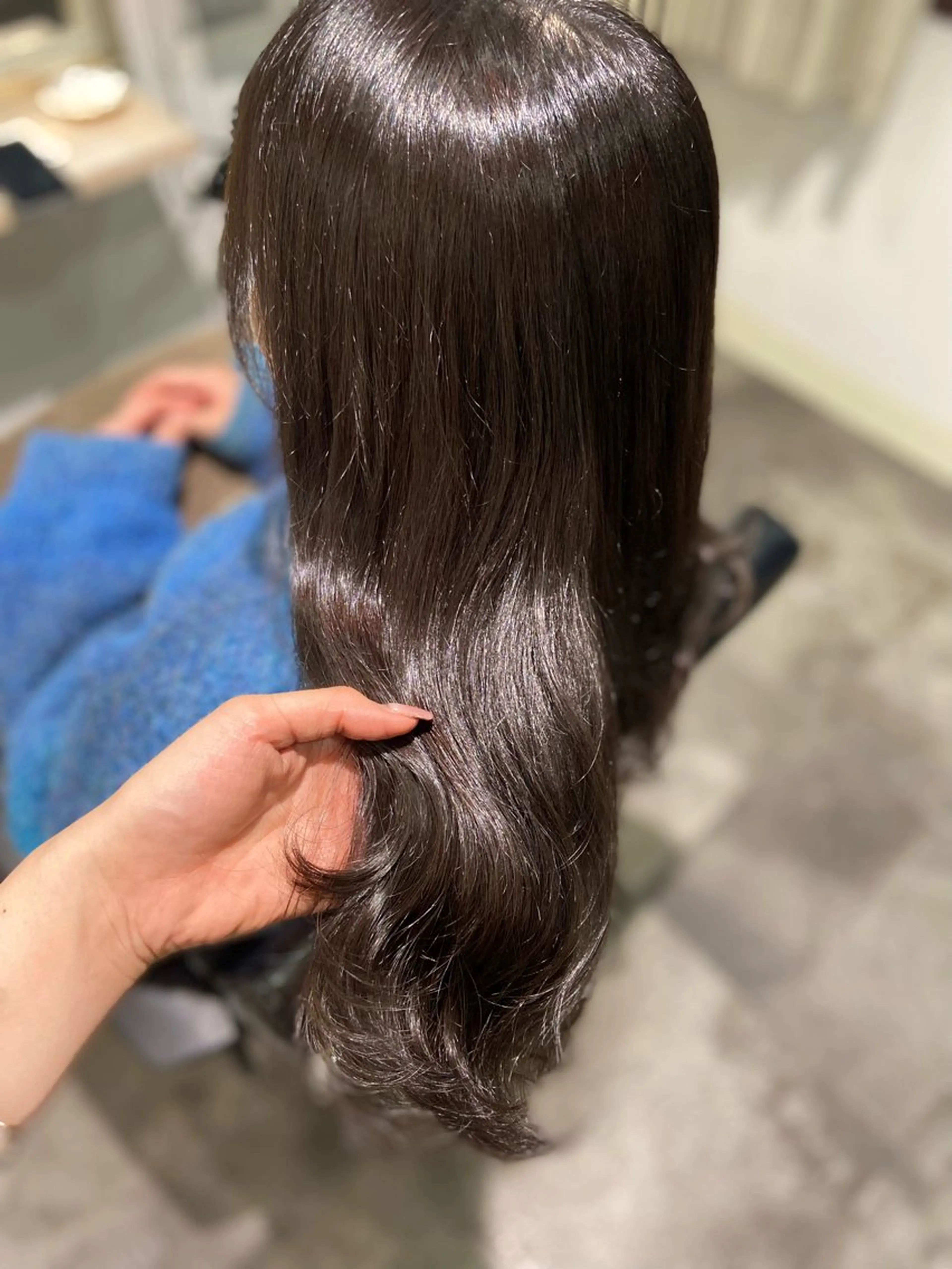 ロング カラー 透明感カラー グレージュ オリーブグレージュ オリーブグレー arisa/艶カラー /透明感カラーのヘアスタイル