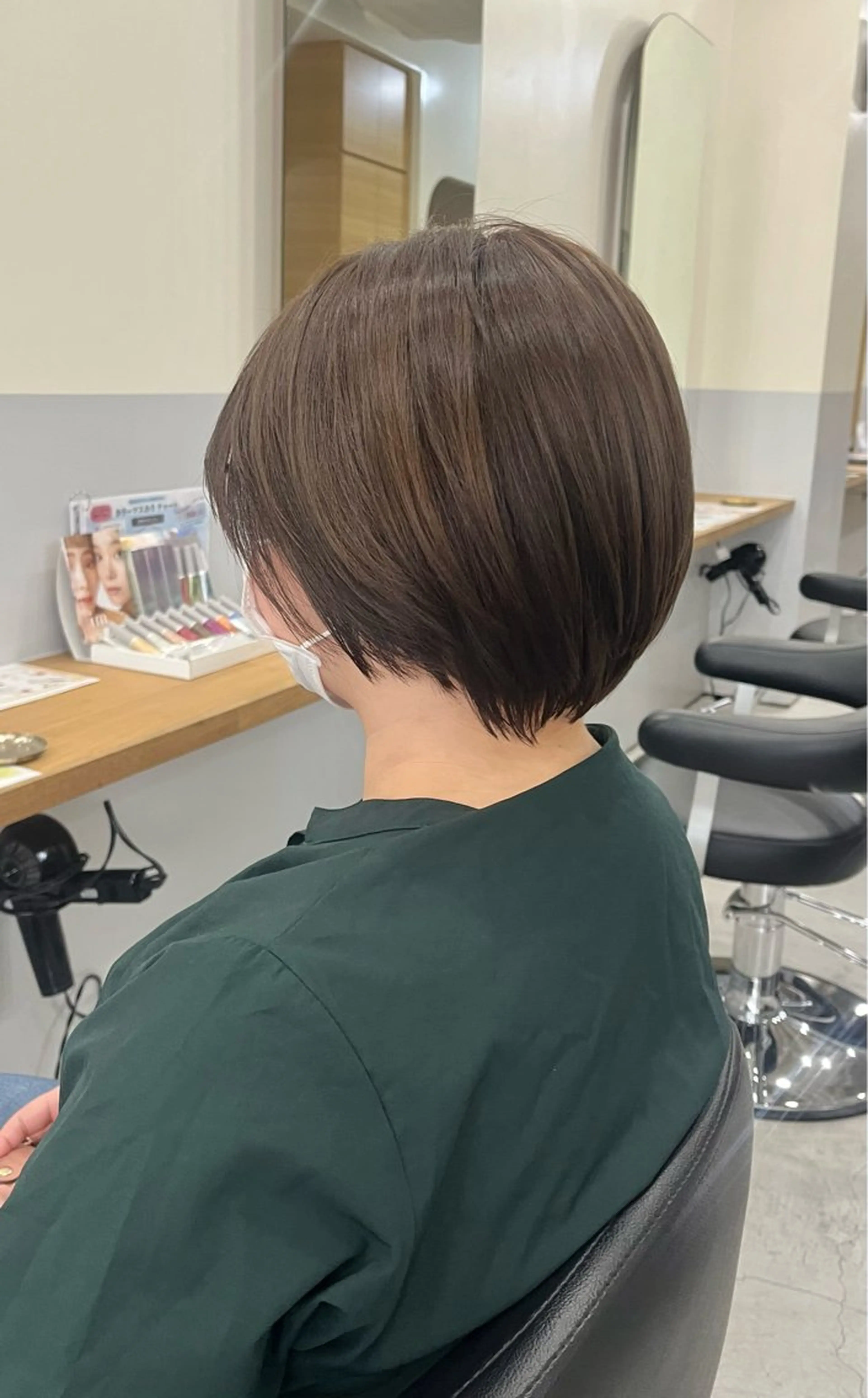 ショート ショートヘア 神谷 夏帆のヘアスタイル