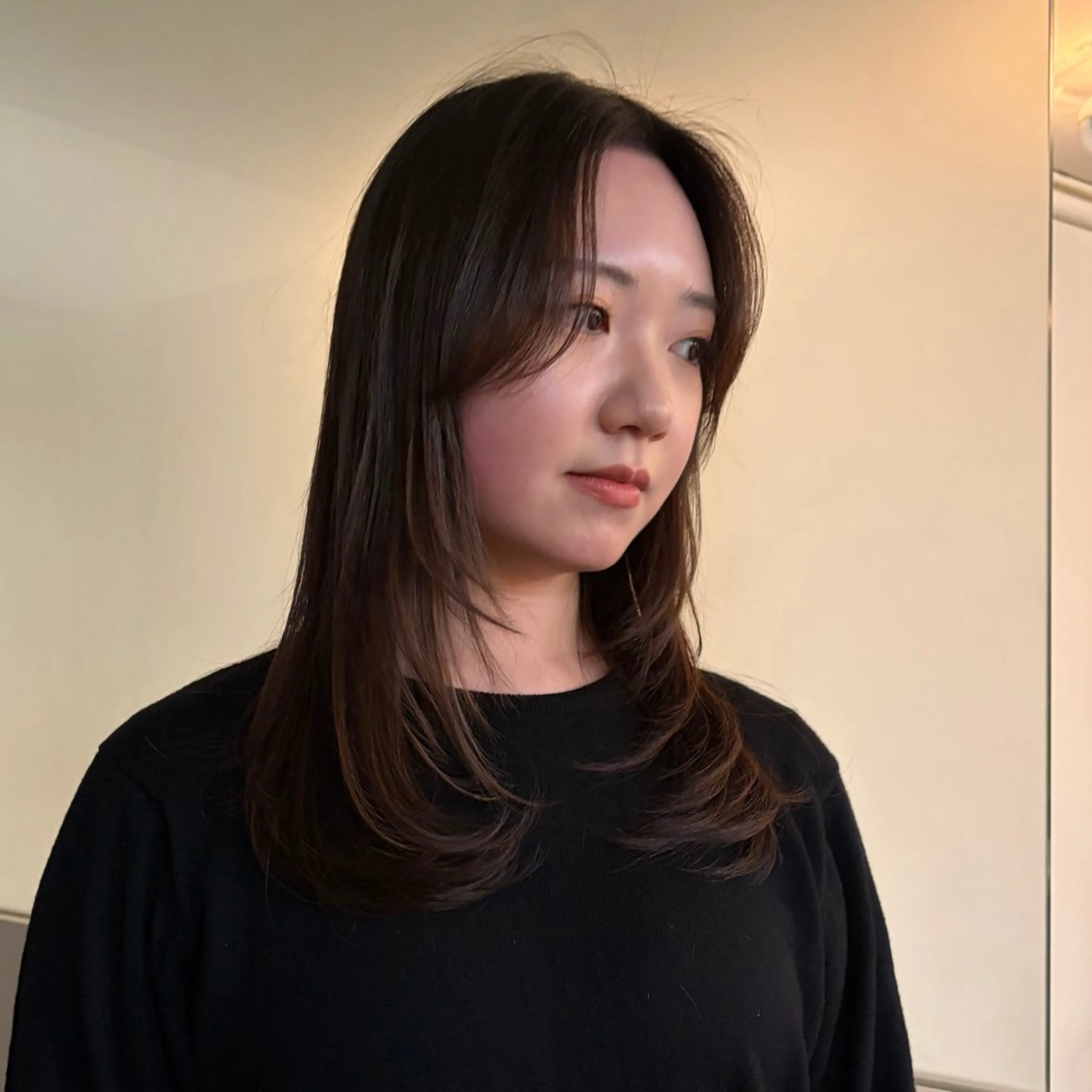 ロング レイヤーカット ローレイヤー レイヤー/ベージュ mikuのヘアスタイル