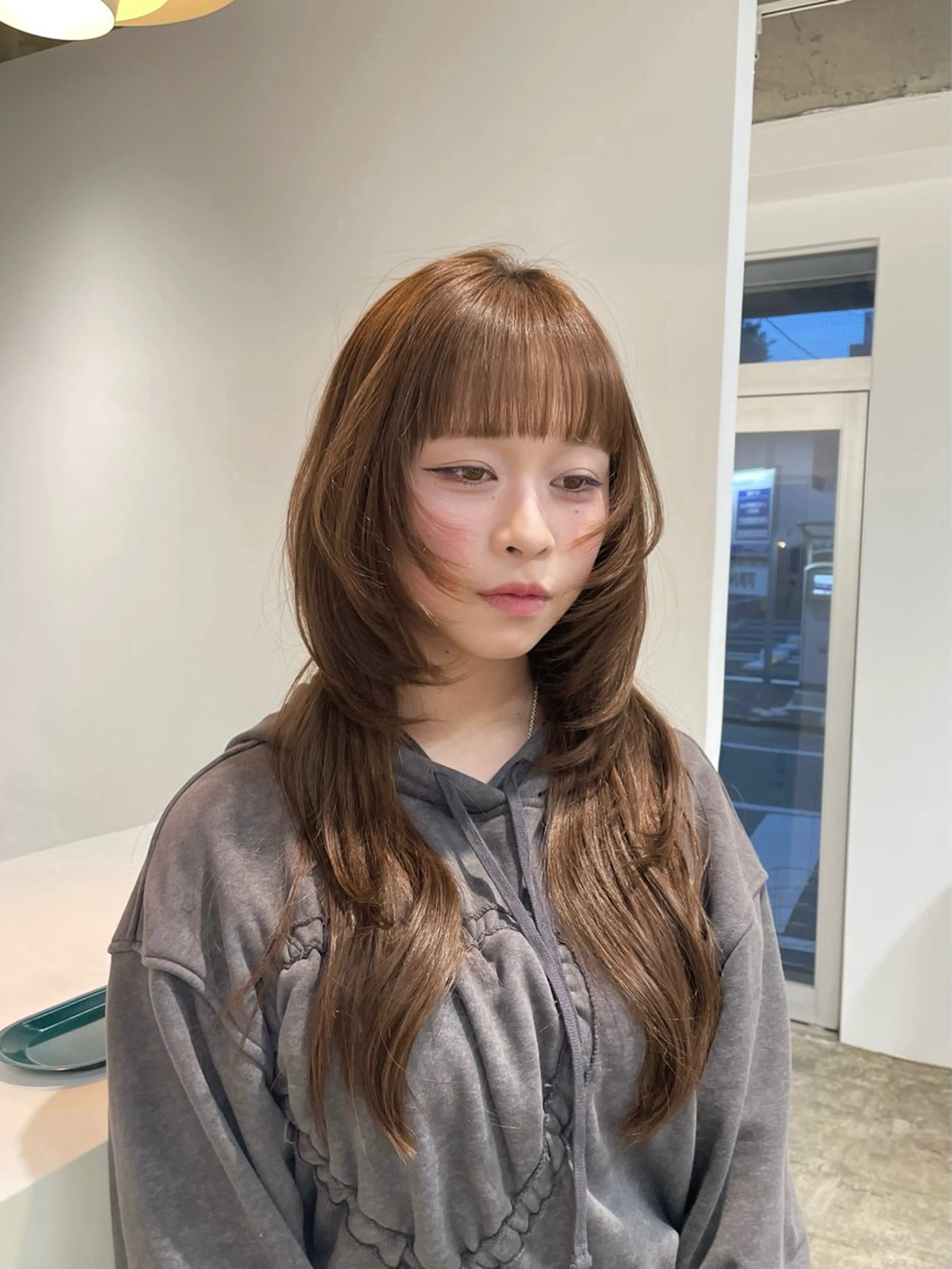 ロング カラー ハイレイヤー レイヤーカット カット ヘアカラー トリートメント H I ＮＡのヘアスタイル