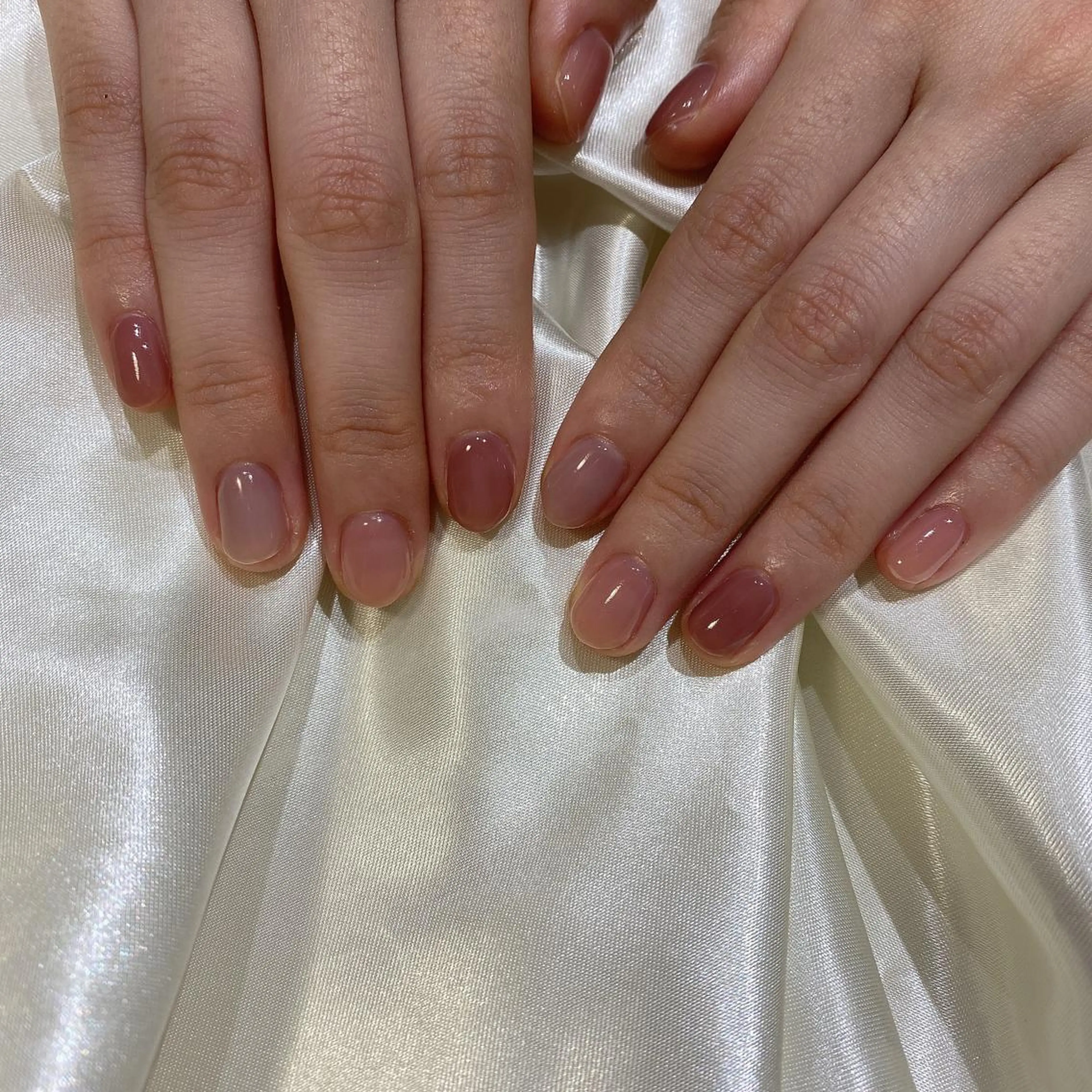 ネイル 西岡 杏のネイルデザイン