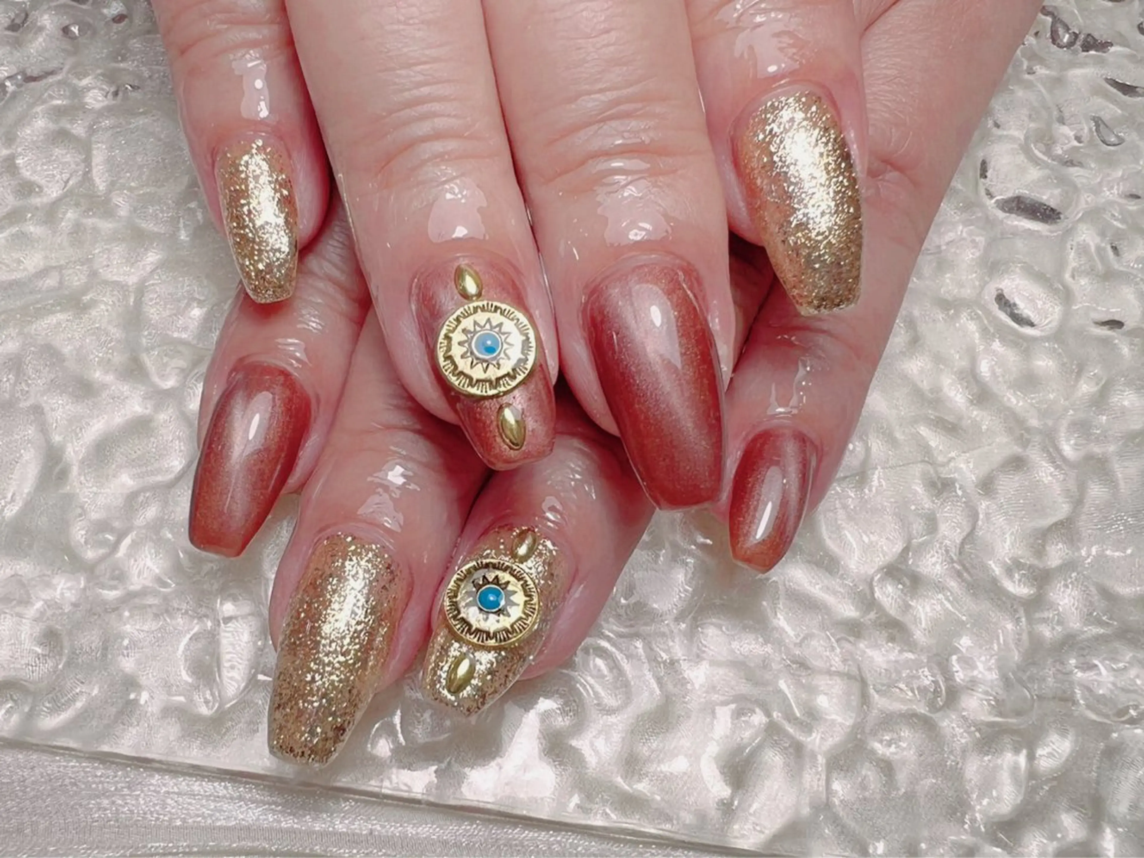 ネイル ハンドネイル マジック ミラーのネイルデザイン