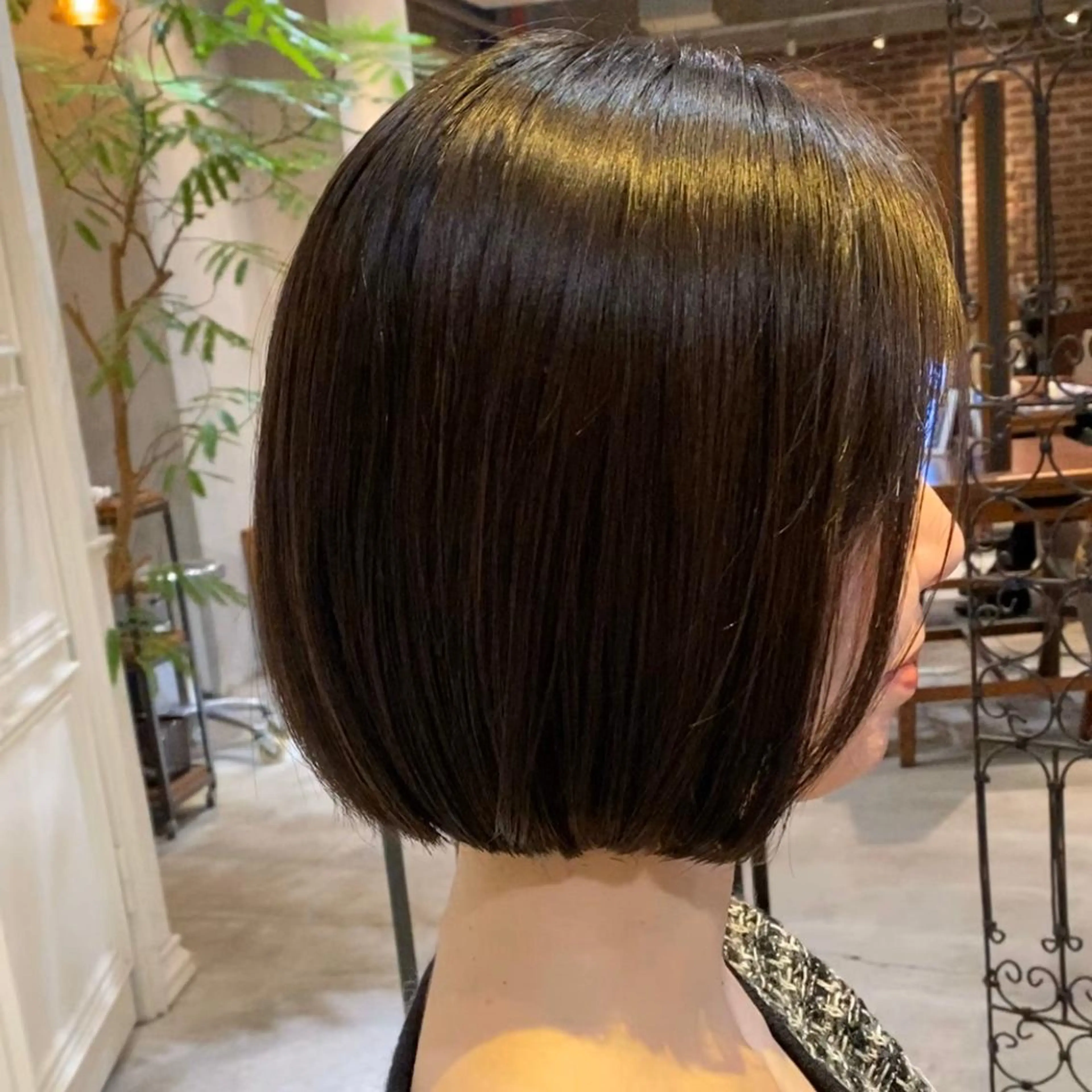 ショート カラー ボブ カット ヘアカラー トリートメント ヘッドスパ 小林 佳祐のヘアスタイル