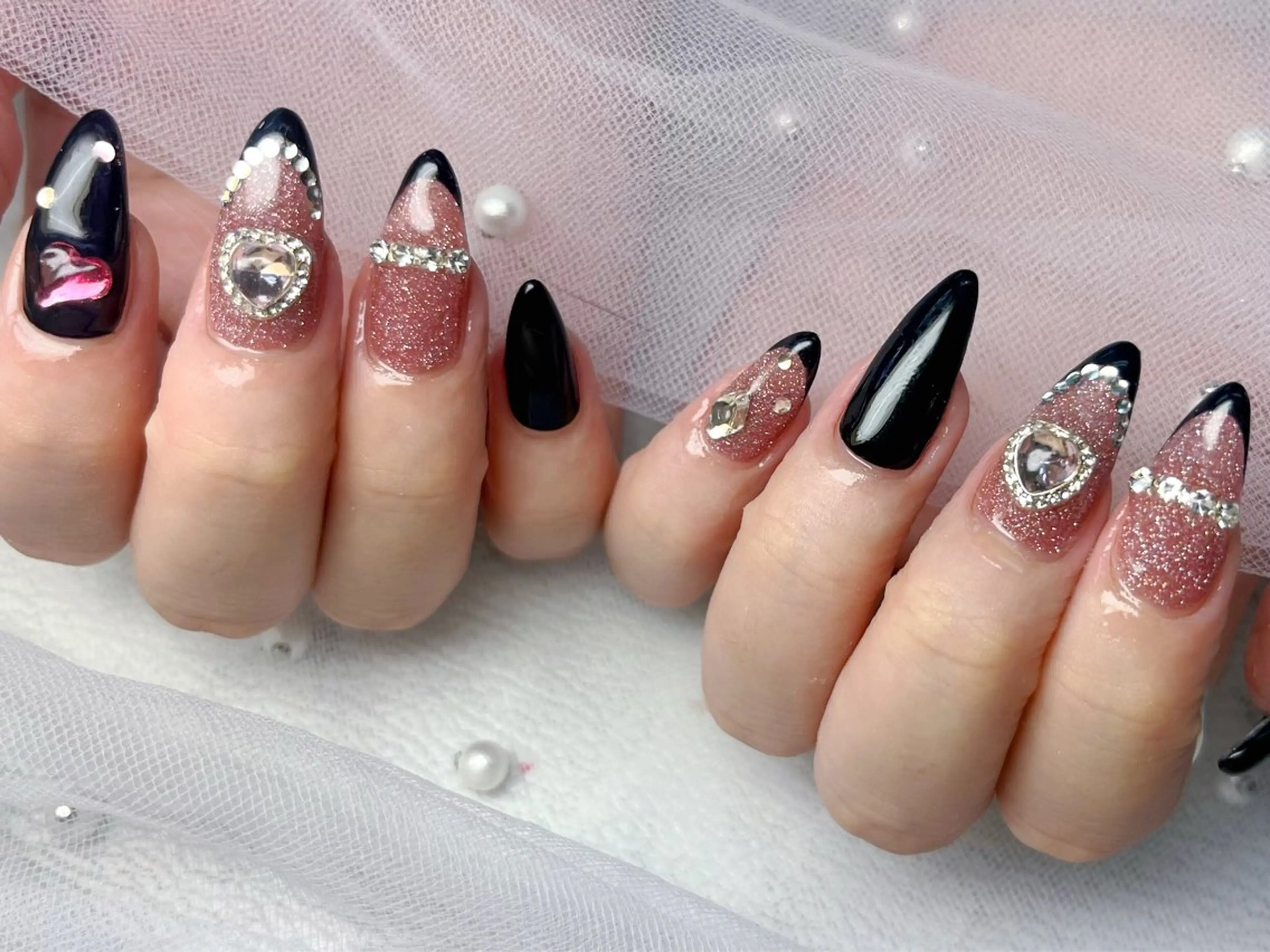ネイル ハンドネイル Queennail 北堀江Yumiのネイルデザイン