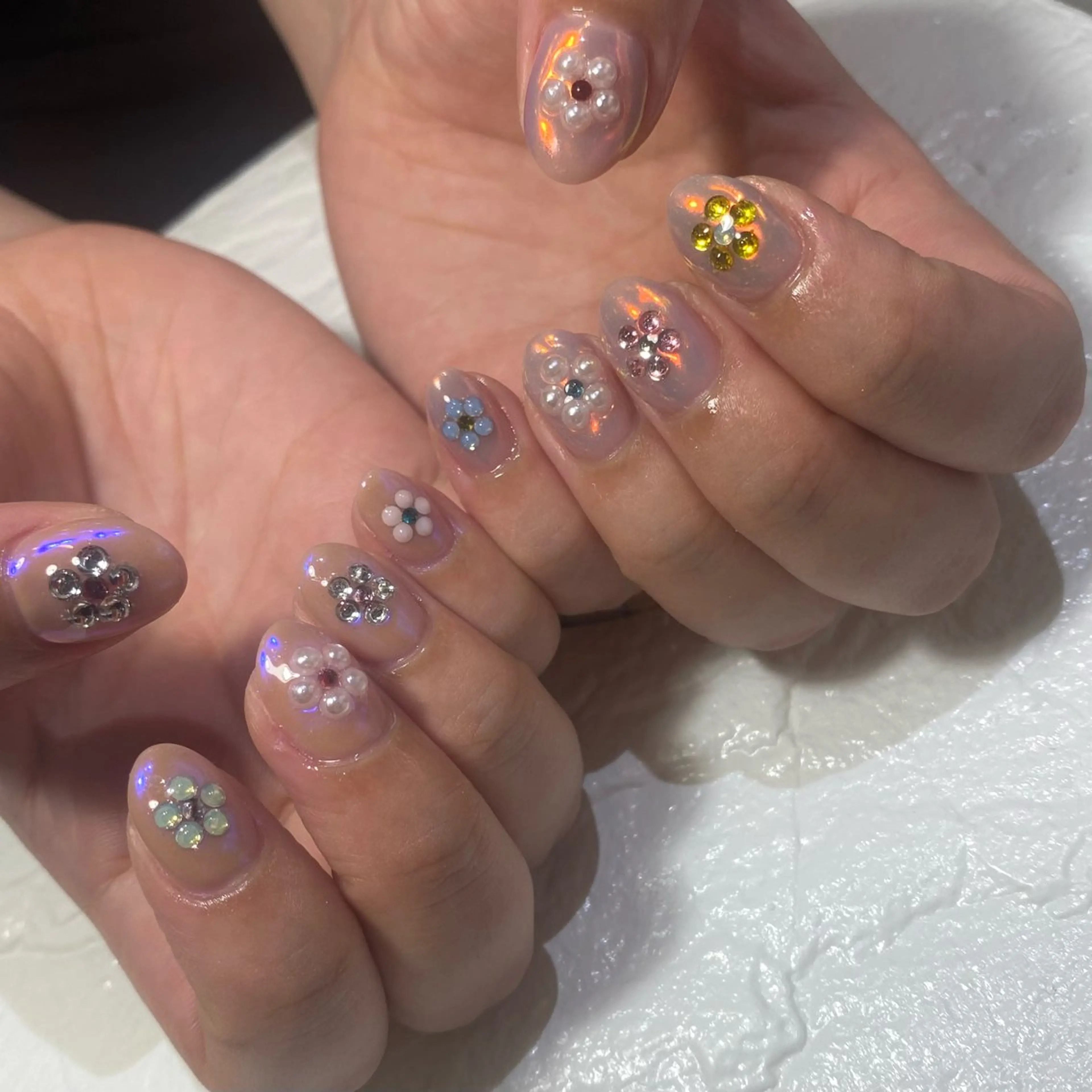 ネイル ハンドネイル FULL MOONのネイルデザイン