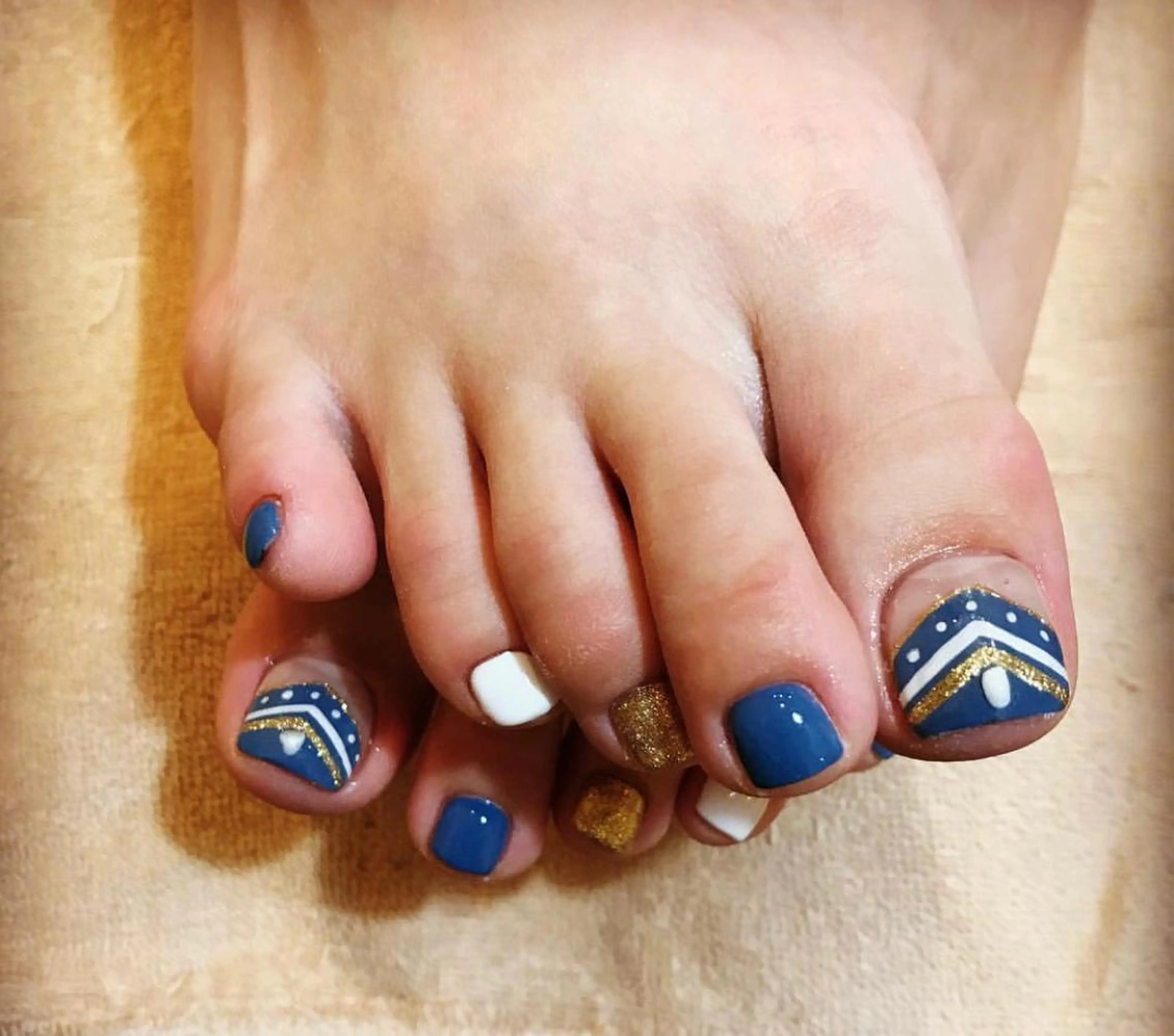 ネイル マルサンカクシカク所属・○△□ 守口市のネイルデザイン